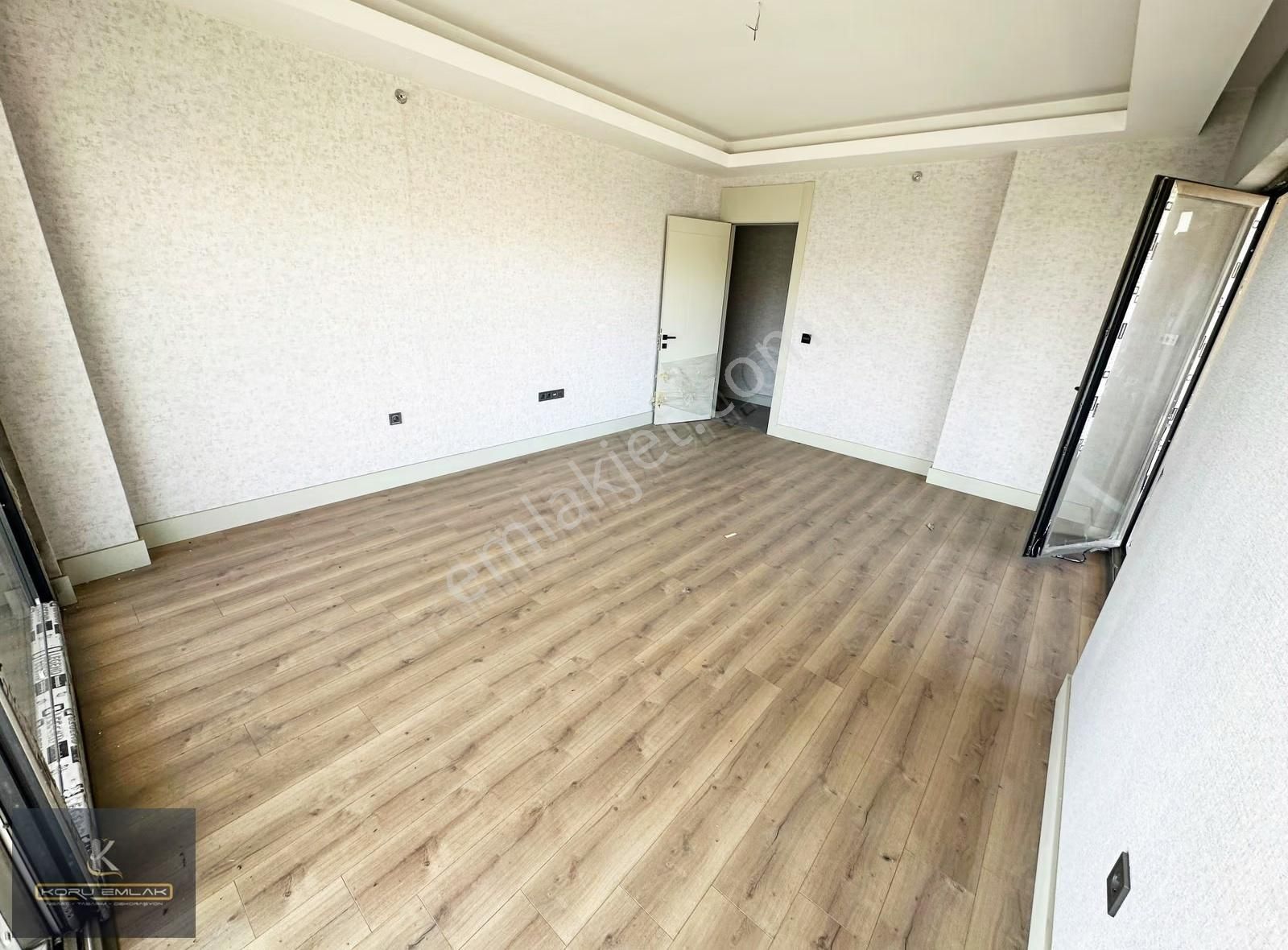 Ovacık'ta Göl Manzaralı Ödüllü Projede Şık 4+1 Daire - Görsel 13