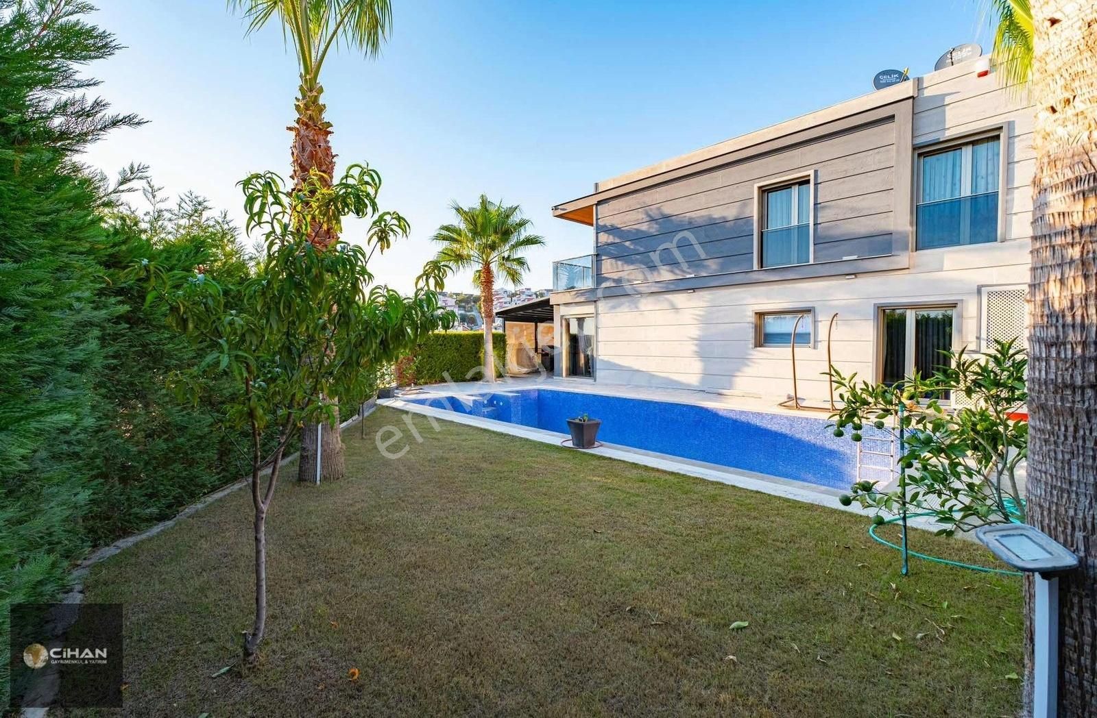 Kuşadası Kadınlar Denizinde Satılık Yazlık Villa - Görsel 33