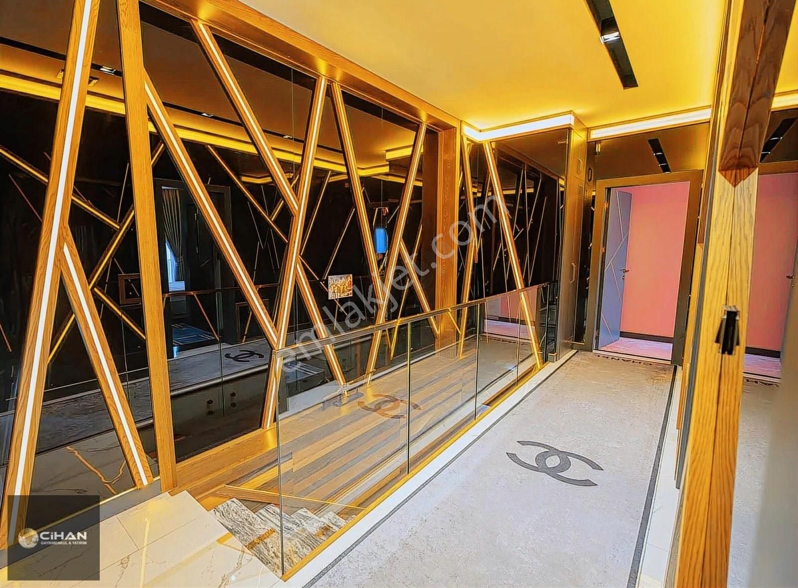 Kuşadası Kadınlar Denizinde Satılık Yazlık Villa - Görsel 16