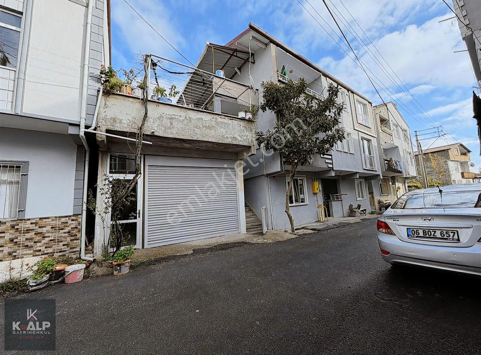 Gaziosmanpaşa Mahallesinde Satılık 155 M2'ye Kurulu 3 Katlı Bina - Görsel 2