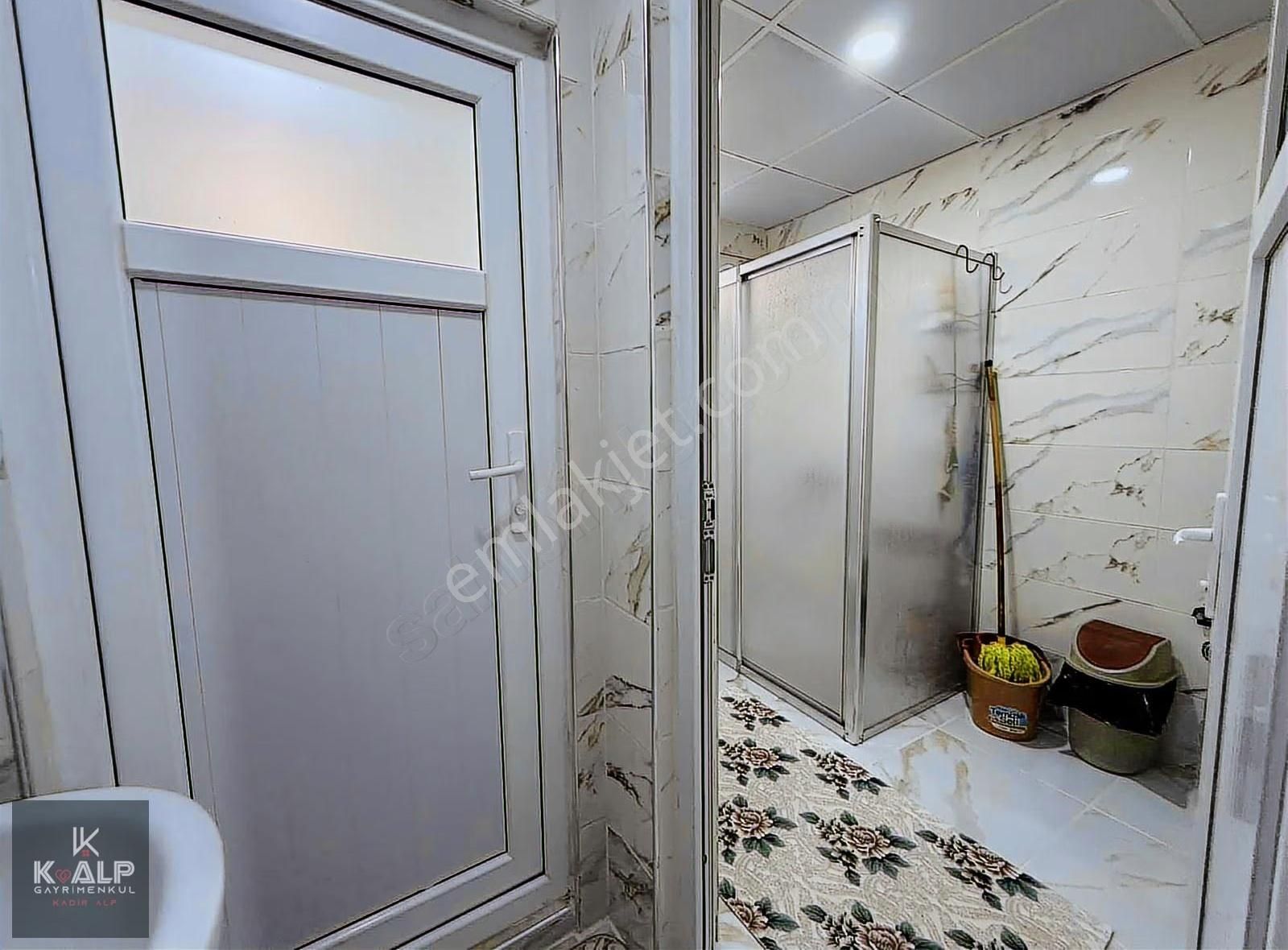 Gaziosmanpaşa Mahallesinde Satılık 155 M2'ye Kurulu 3 Katlı Bina - Görsel 4