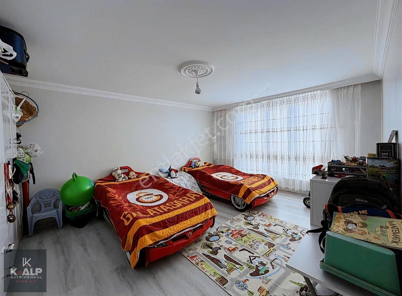 Gaziosmanpaşa Mahallesinde Satılık 155 M2'ye Kurulu 3 Katlı Bina - Görsel 10