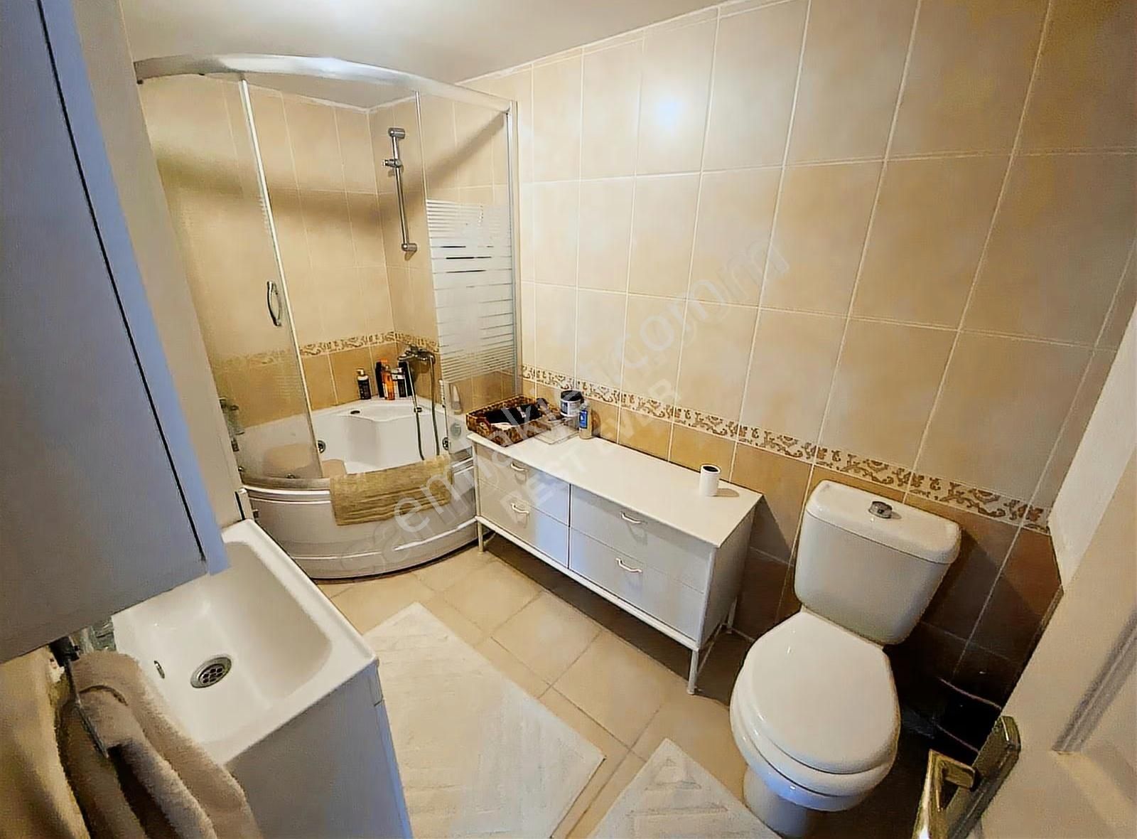 Best Ever'dan Özlüce'de Site İçinde Geniş Daire - Görsel 27