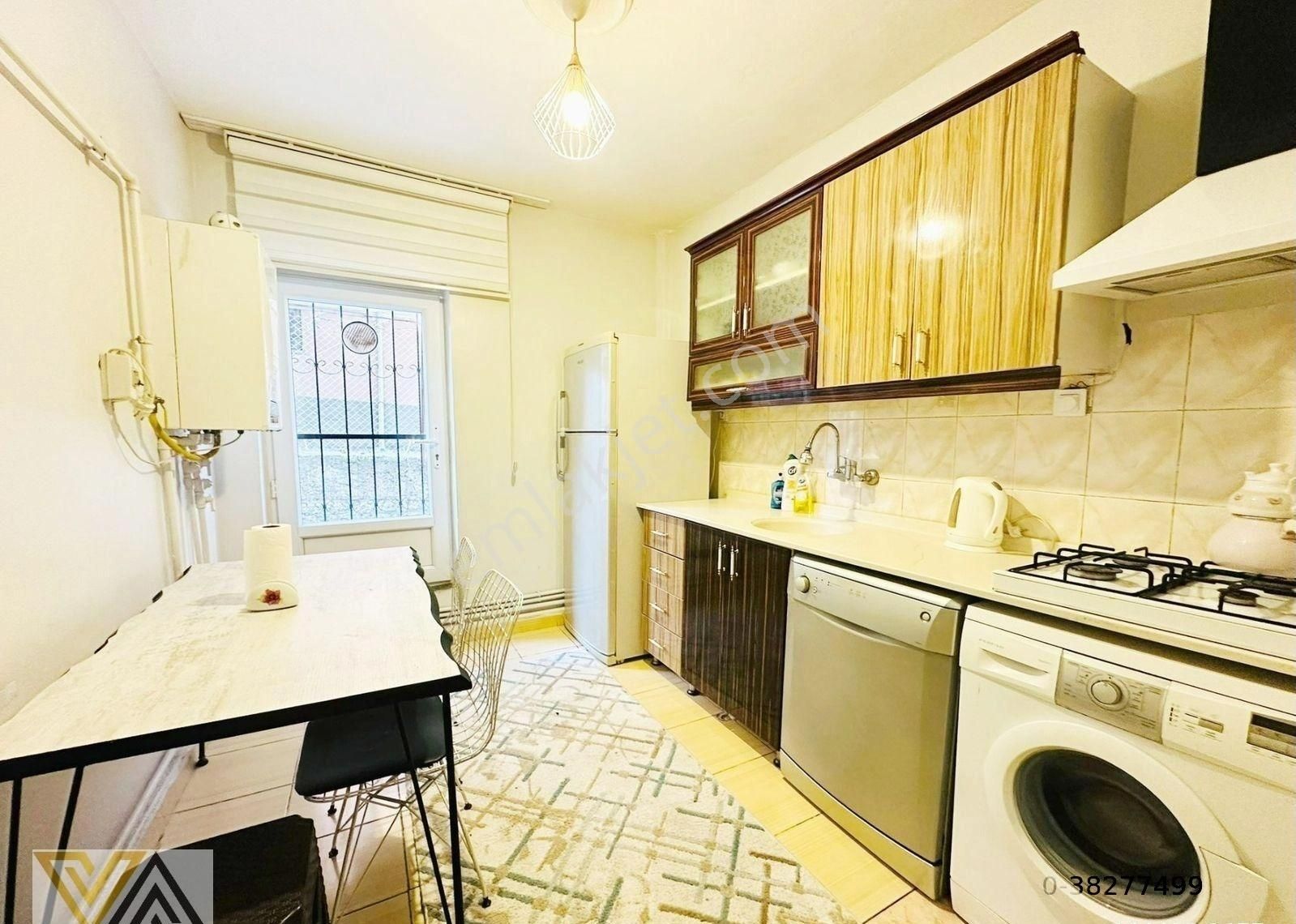 Aşık Veysel Mahallesinde Cadde Yanı Eşyalı Satılık 2+1 Daire !!! - Görsel 19