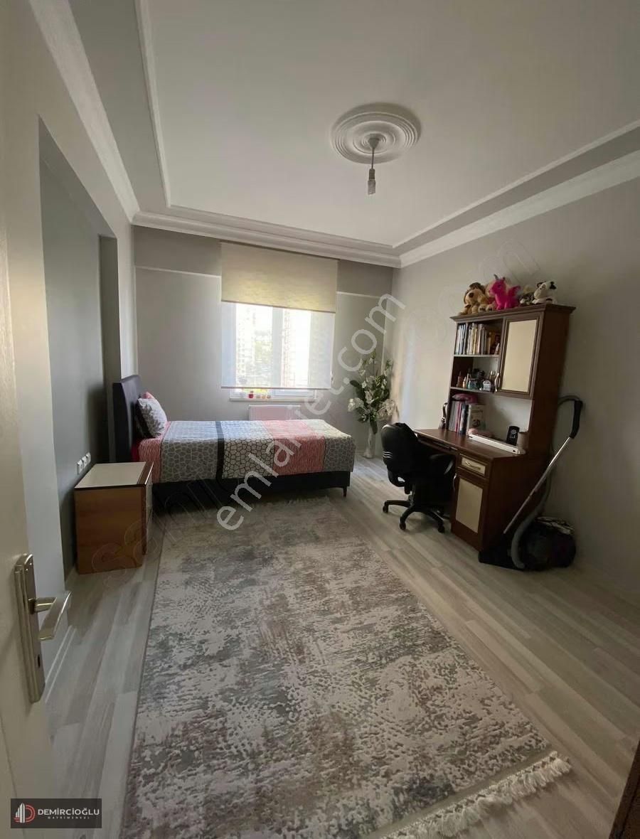 Mevlana Mah. / Kombili / 3+1 / 155 M2 / Fırsat Dairesi - Görsel 4