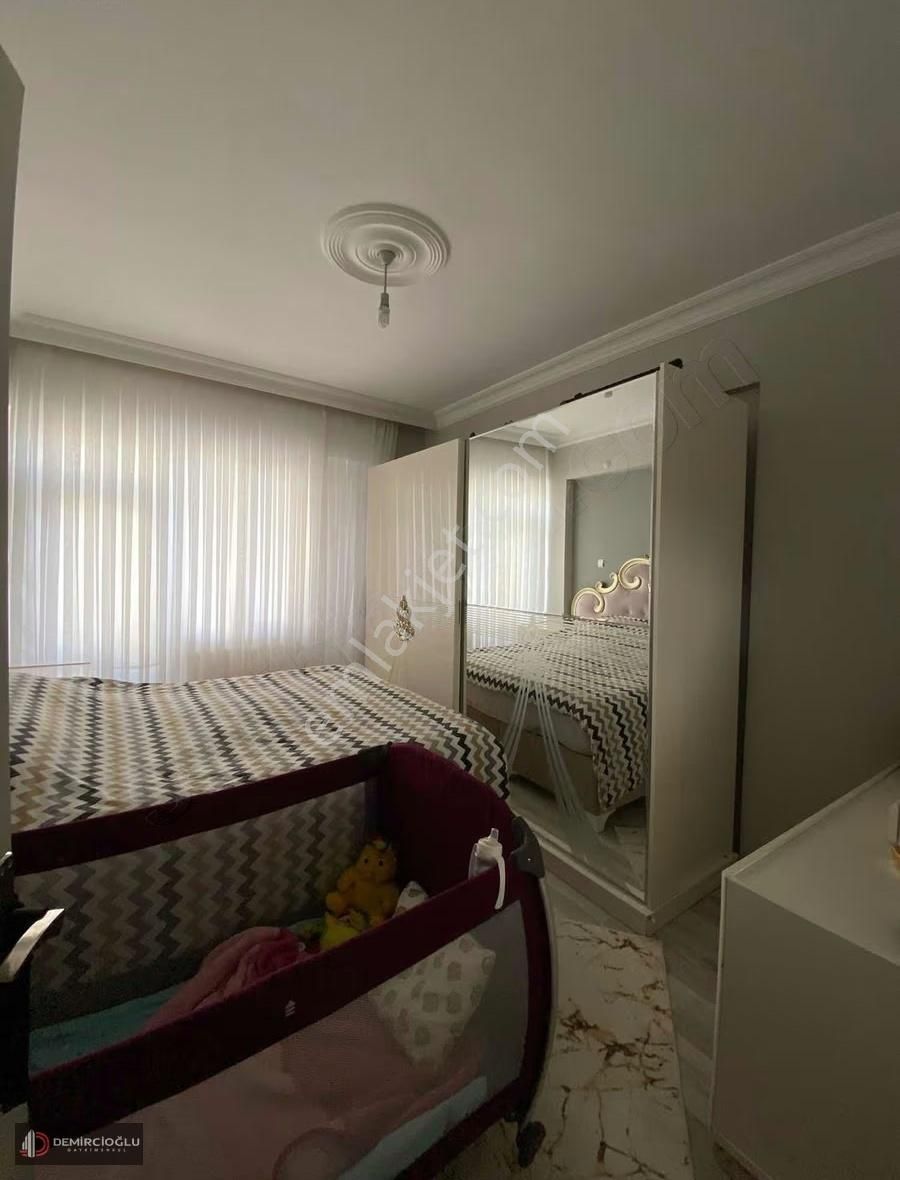 Mevlana Mah. / Kombili / 3+1 / 155 M2 / Fırsat Dairesi - Görsel 7