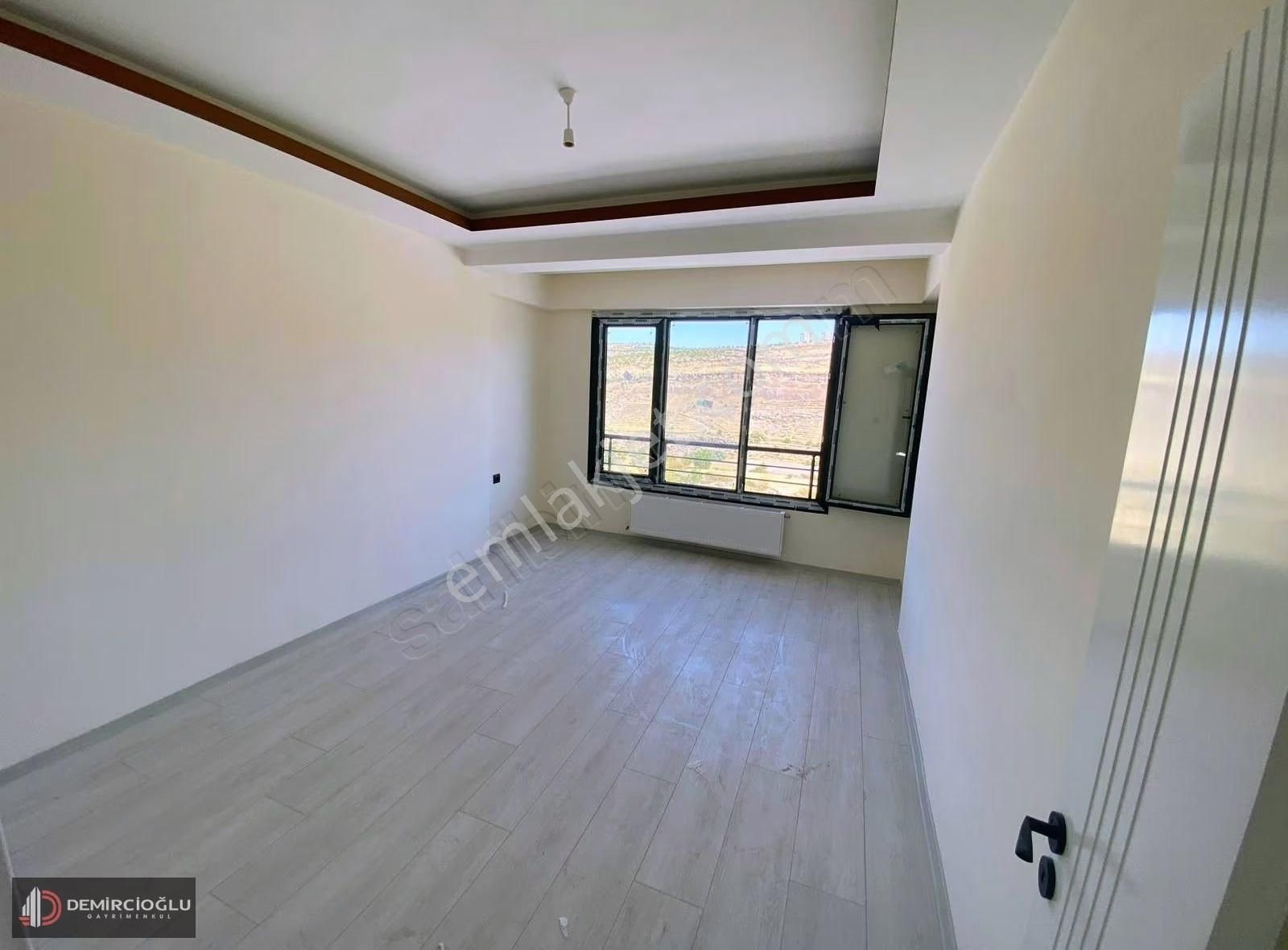 Yatay Mimari Sıfır Lüx 2,5+1 Fırsat Dairesi - Görsel 4