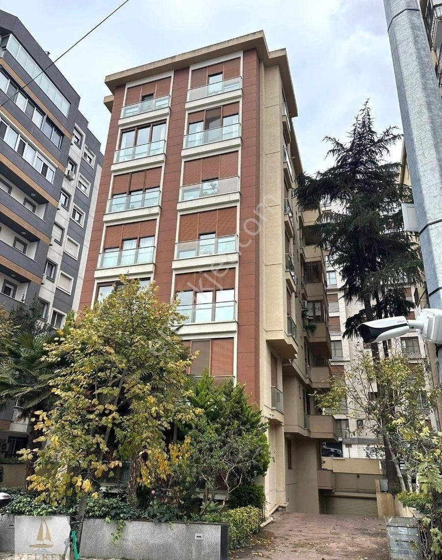 Suadiye'de Zara'ya Yakın 2+1 Balkonlu Genç Bina - Görsel 25