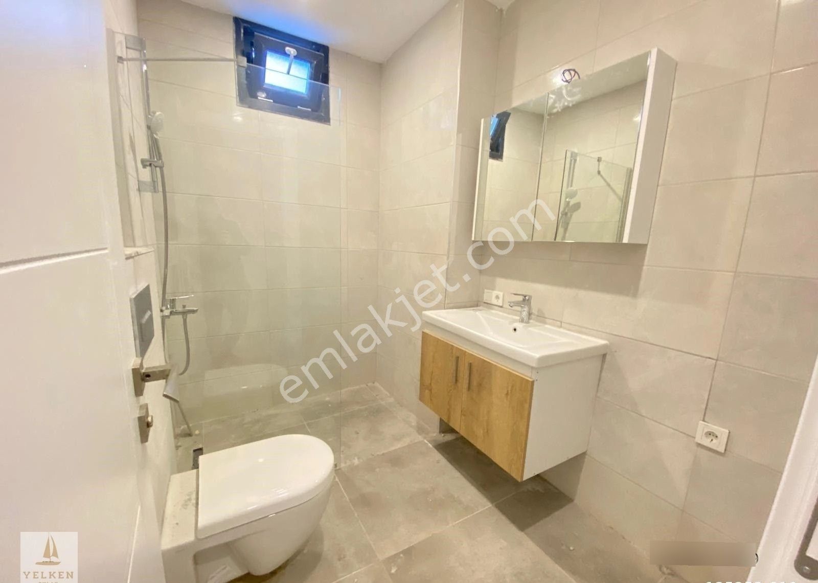 Feneryolu 26 Mart Parkında Balkonlu Ebeveyn Banyolu Sıfır - Görsel 6