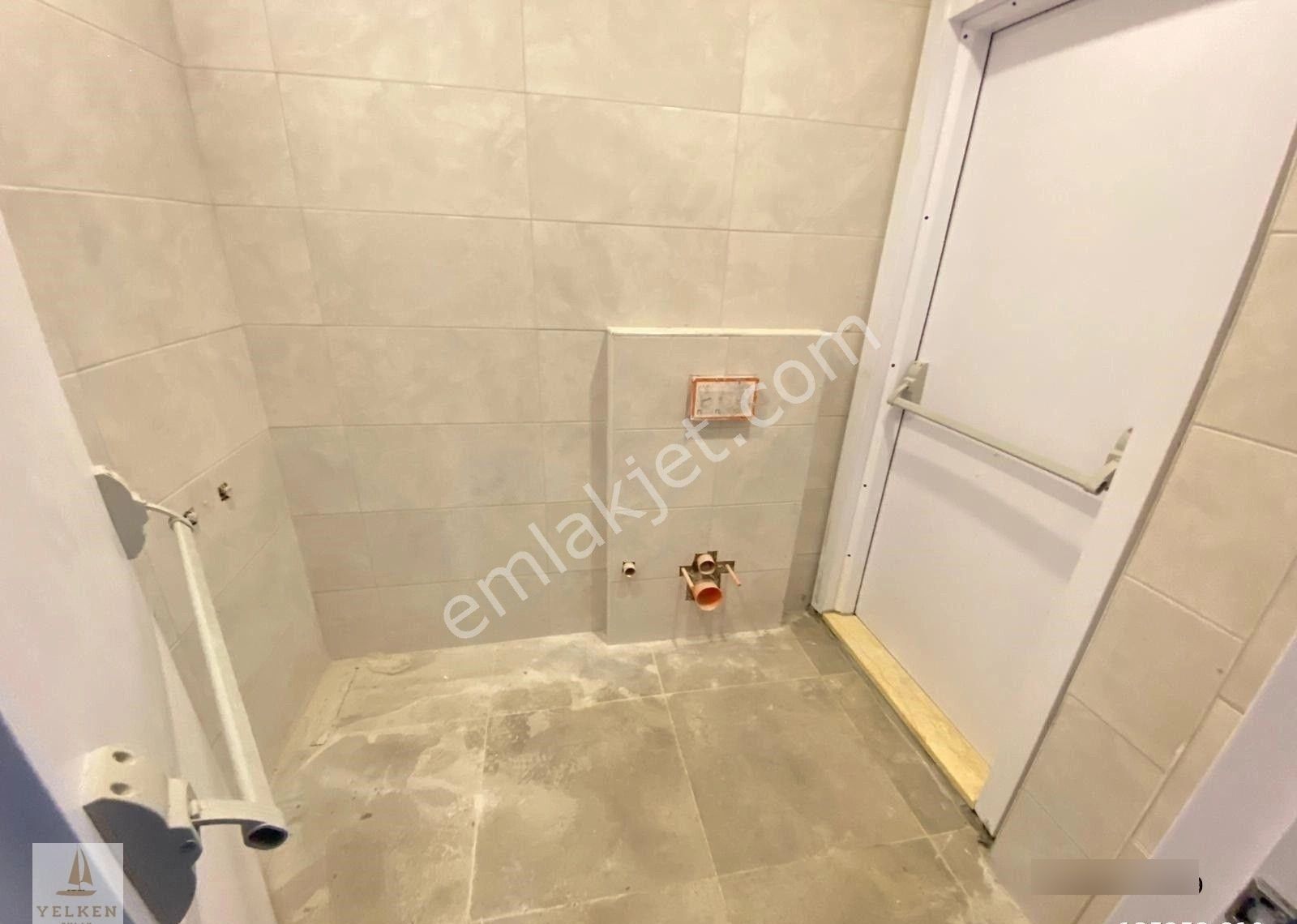 Feneryolu 26 Mart Parkında Balkonlu Ebeveyn Banyolu Sıfır - Görsel 15