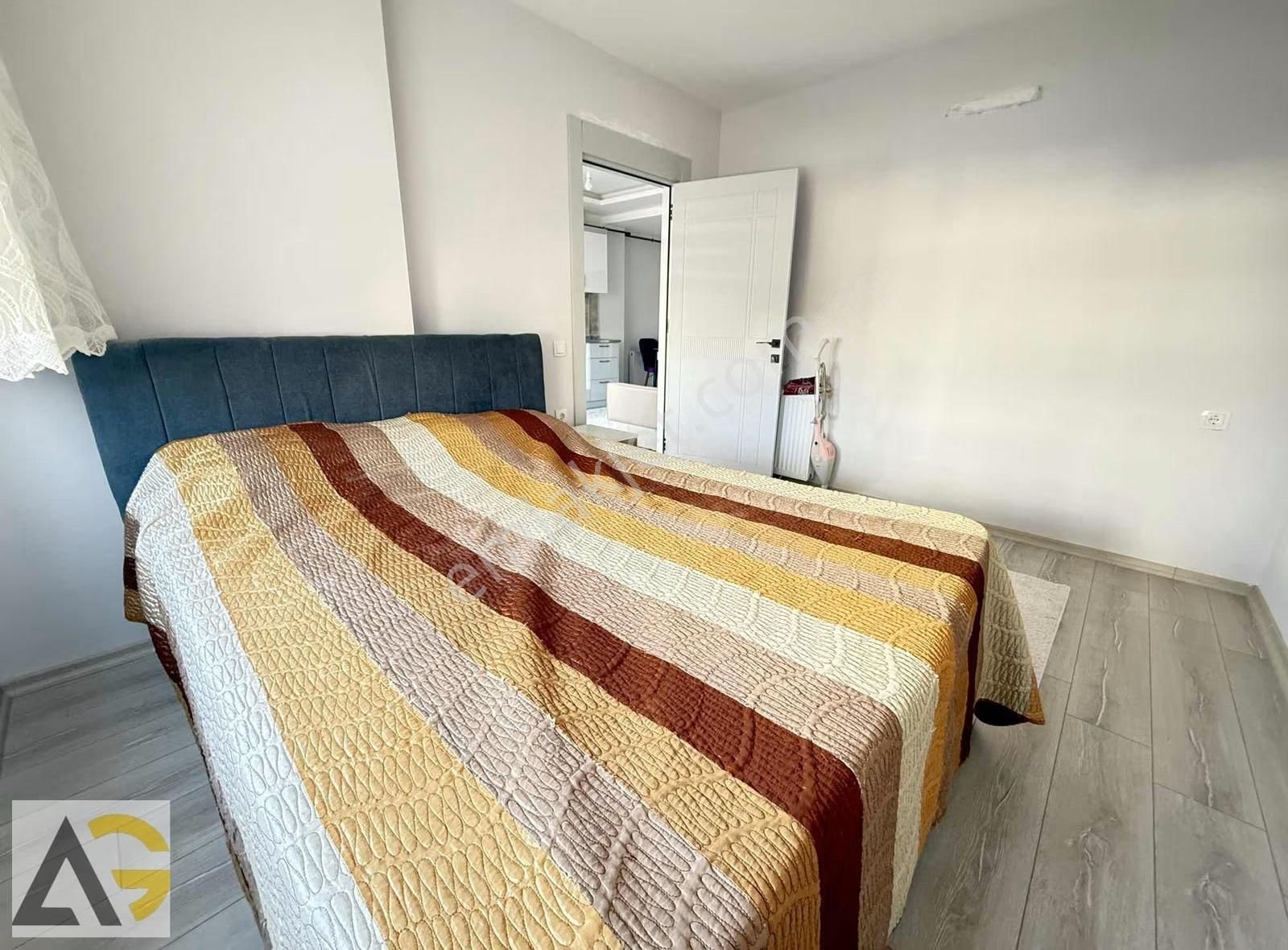 Auradan Tece'de 1+1 Kısmi Eşyalı Kiralık Daire - Görsel 13