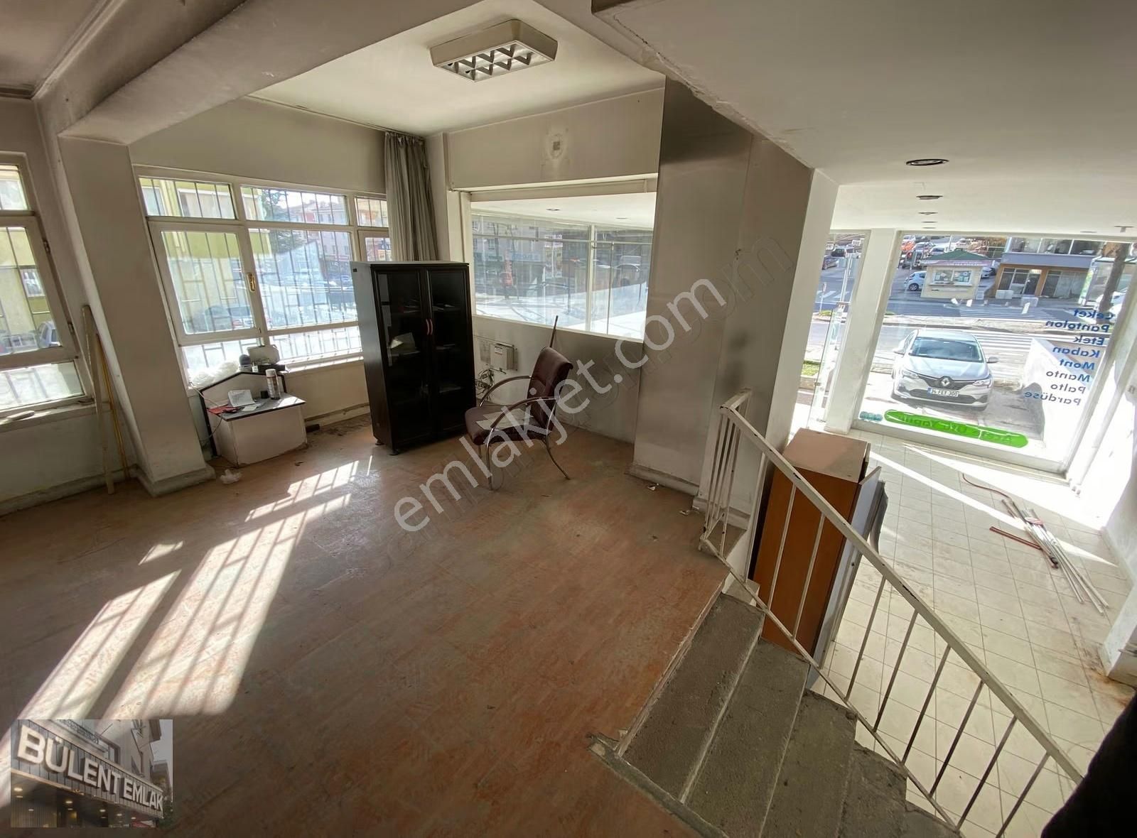 Etlikte Cadde Üzerinde 100m2 Üstü Köşe Dükkan !!! - Görsel 2