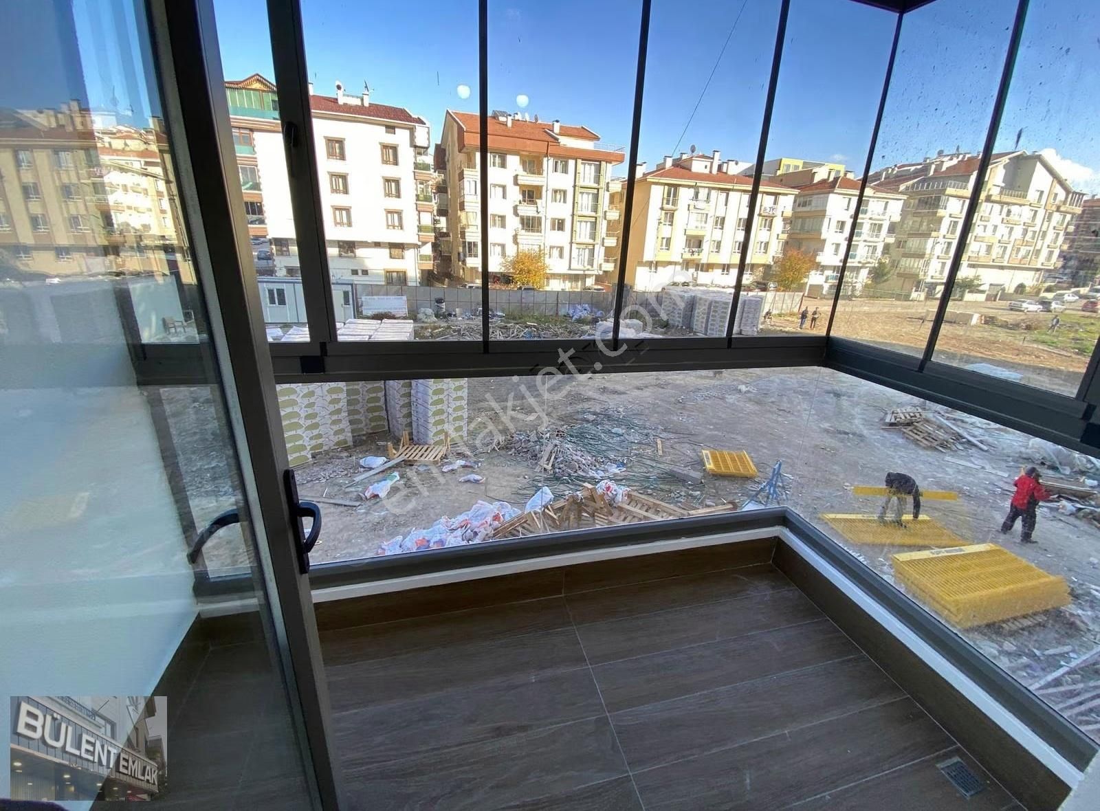 Bülent Emlaktan Ovacıkta Süperlüx Yapılı 5+1 Site Dairesi - Görsel 21