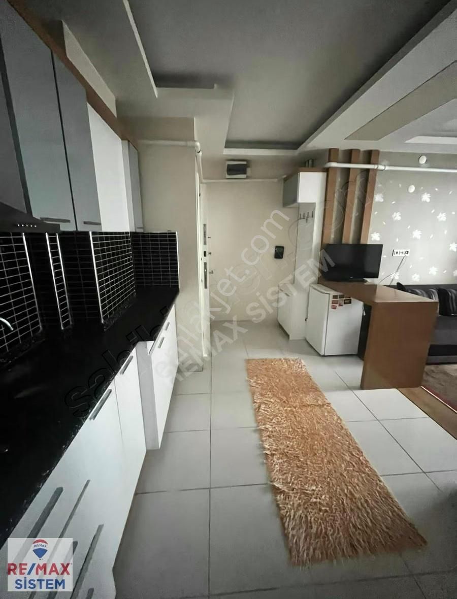 Erenler Mahallesi 1+1 Masrafsız Hazır Kiracılı Satılık Daire - Görsel 8