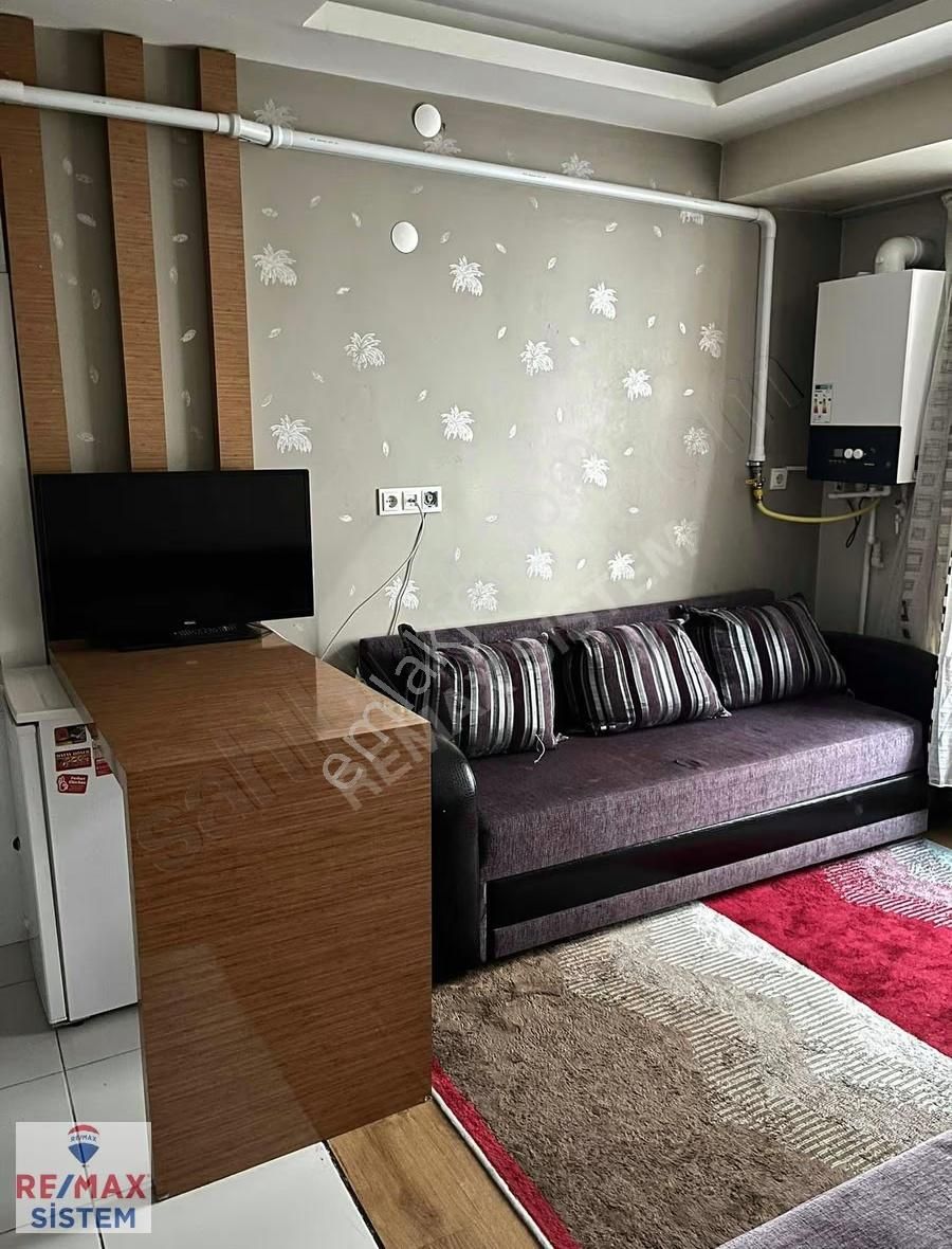 Erenler Mahallesi 1+1 Masrafsız Hazır Kiracılı Satılık Daire - Görsel 3