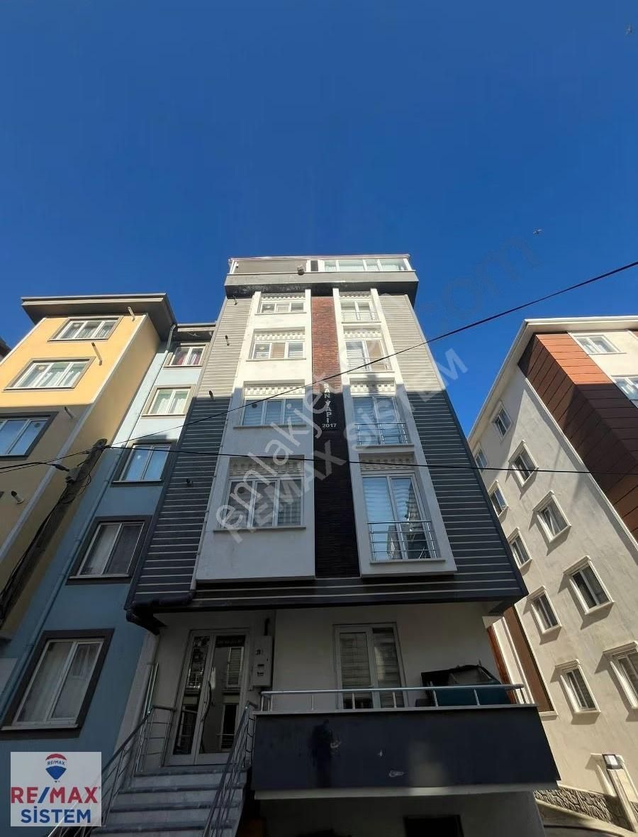 *erenler'de Yüksek Kira Getirili,eşyalı Satılık 2+1 Daire*