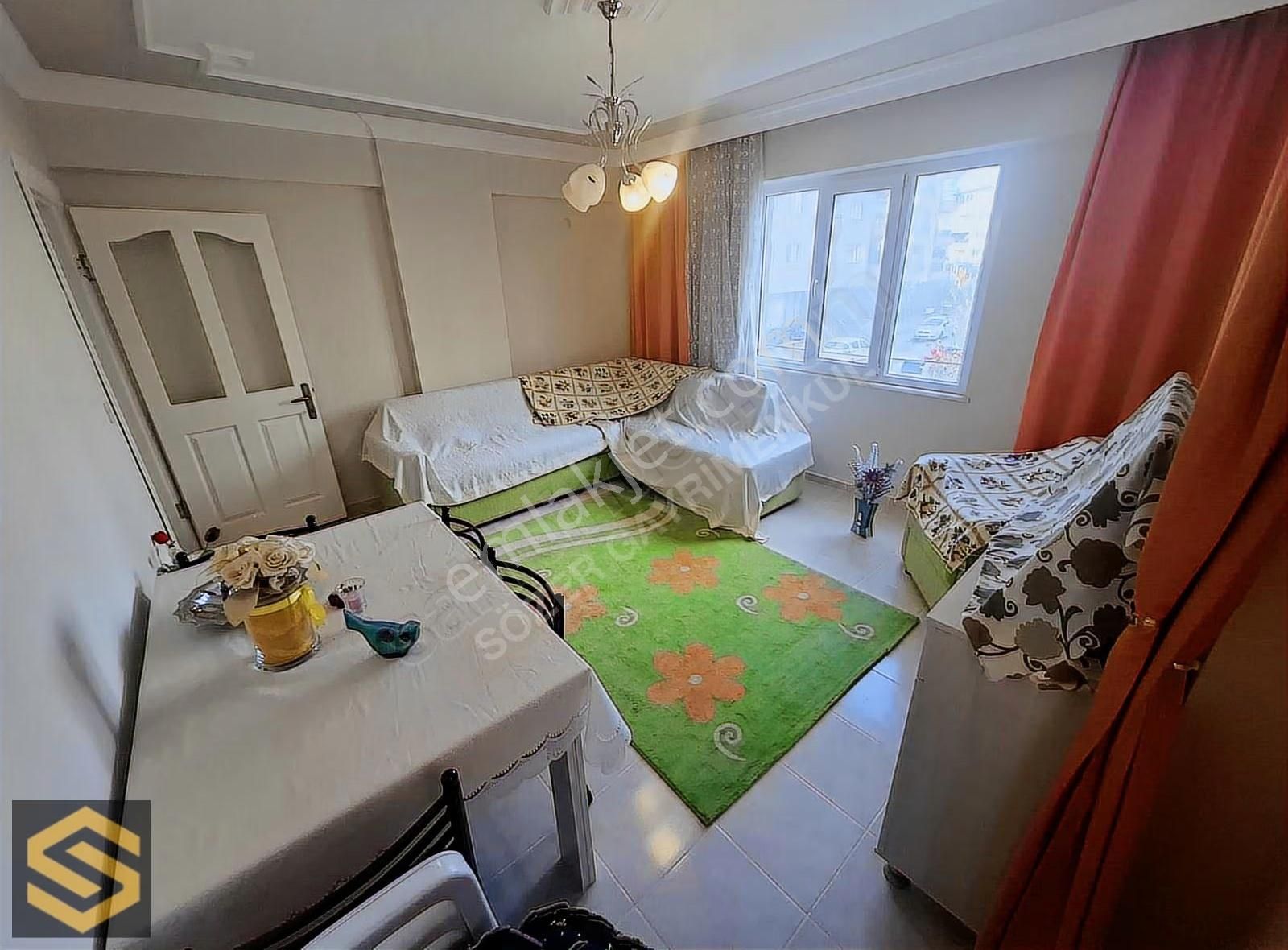 Didim Efeler Mahallesi Merkez'de Ara Kat Eşyalı 2+1 Ayrı Mutfak - Görsel 2