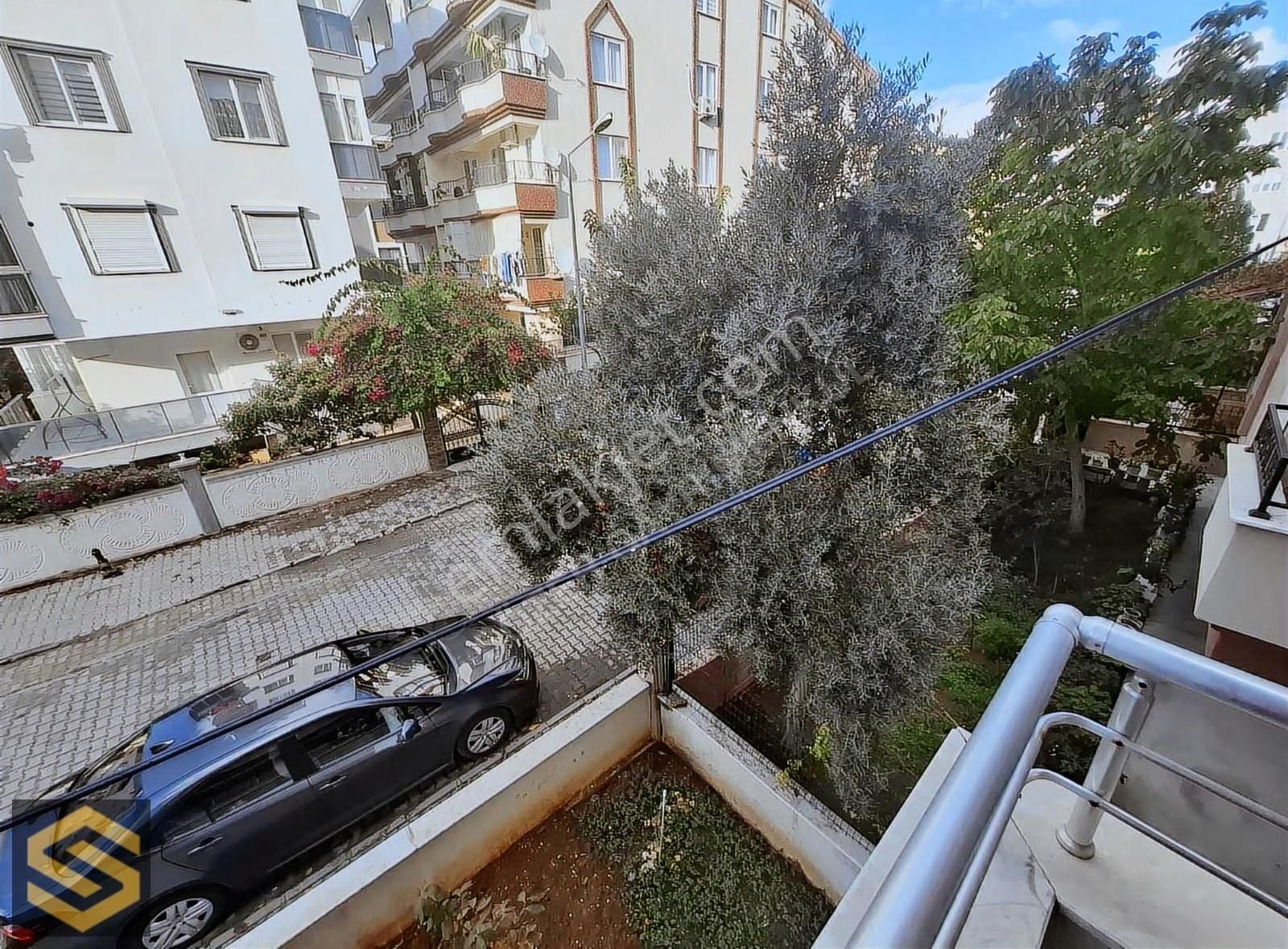 Didim Efeler Mahallesi Merkez'de Ara Kat Eşyalı 2+1 Ayrı Mutfak - Görsel 5