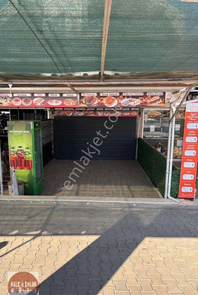 Kale Emlaktan Atakent ‘te Satılık İşyeri