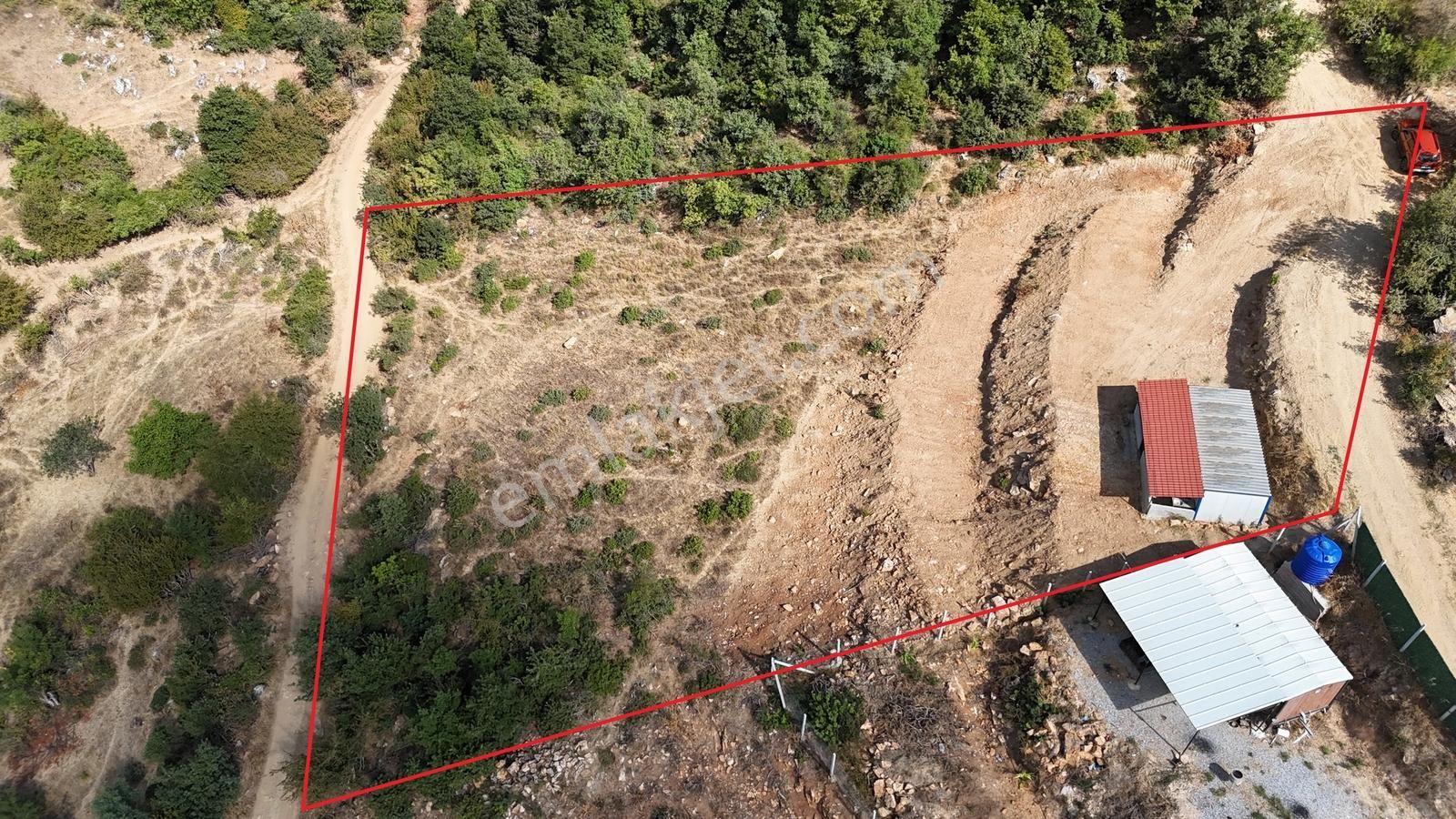 Yörükler'de Köy Yakınında İçinde Konteyner Olan 2645 M2 Tarla - Görsel 9