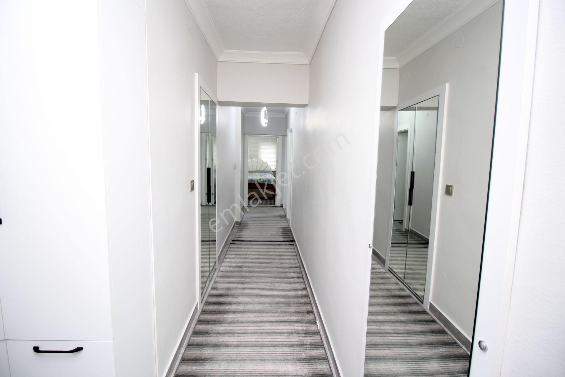 Emre Emlak'tan Oğuzlar'da Site İçi Yapılı Asansörlü Arakat Satılık 3+1 Daire - Görsel 23