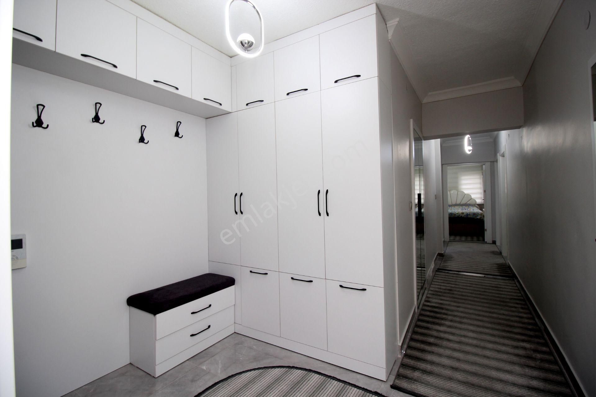 Emre Emlak'tan Oğuzlar'da Site İçi Yapılı Asansörlü Arakat Satılık 3+1 Daire - Görsel 22