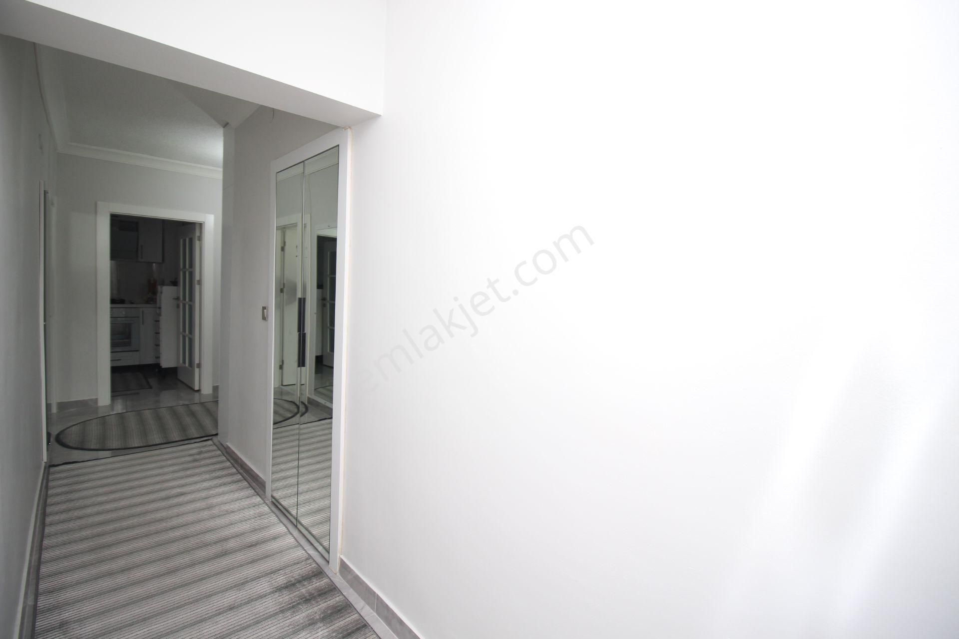 Emre Emlak'tan Oğuzlar'da Site İçi Yapılı Asansörlü Arakat Satılık 3+1 Daire - Görsel 26