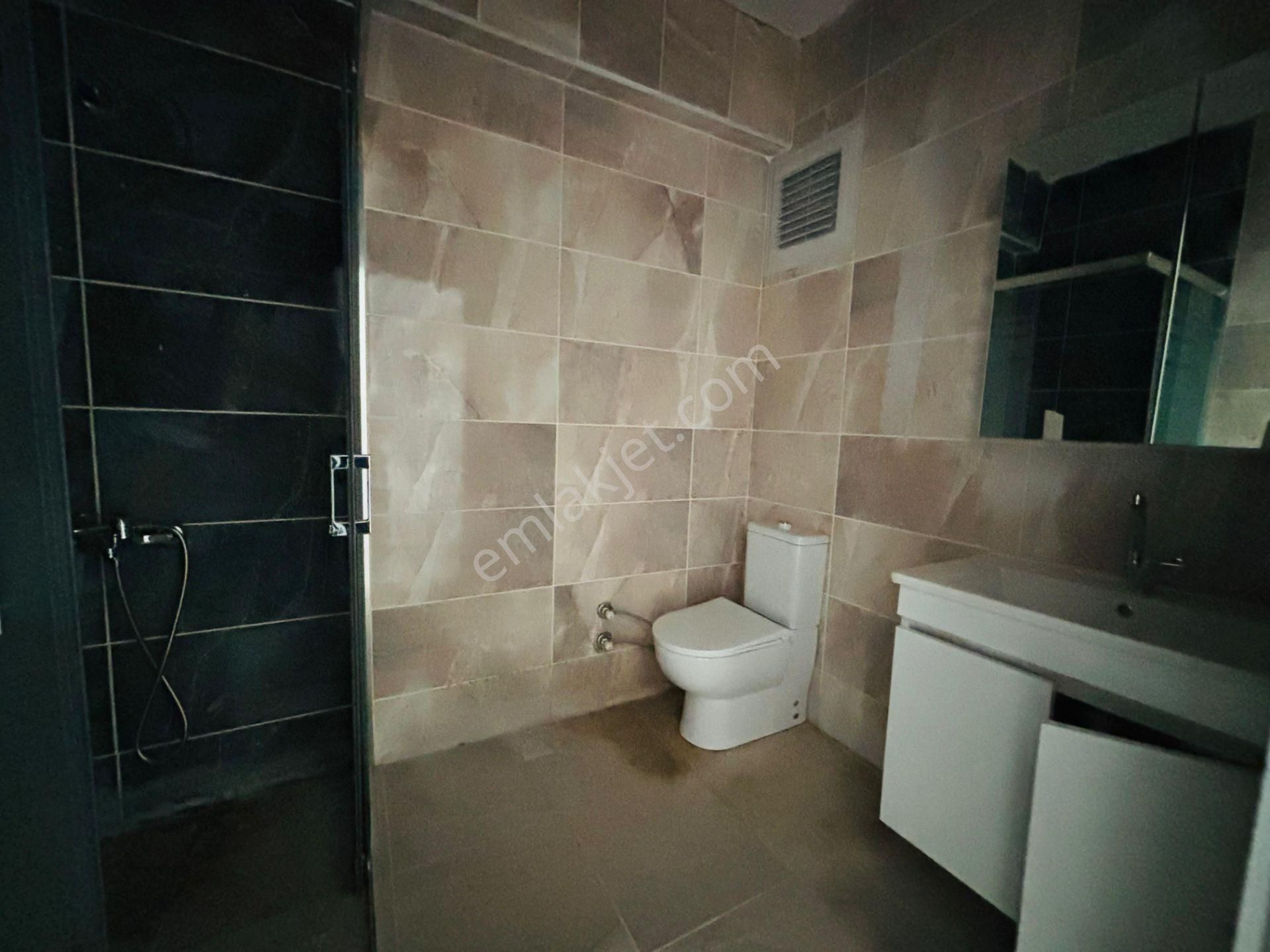 Güven'den İstasyonda Butik Sitede Kap. Otoparklı Fırsat 2+1daire - Görsel 14