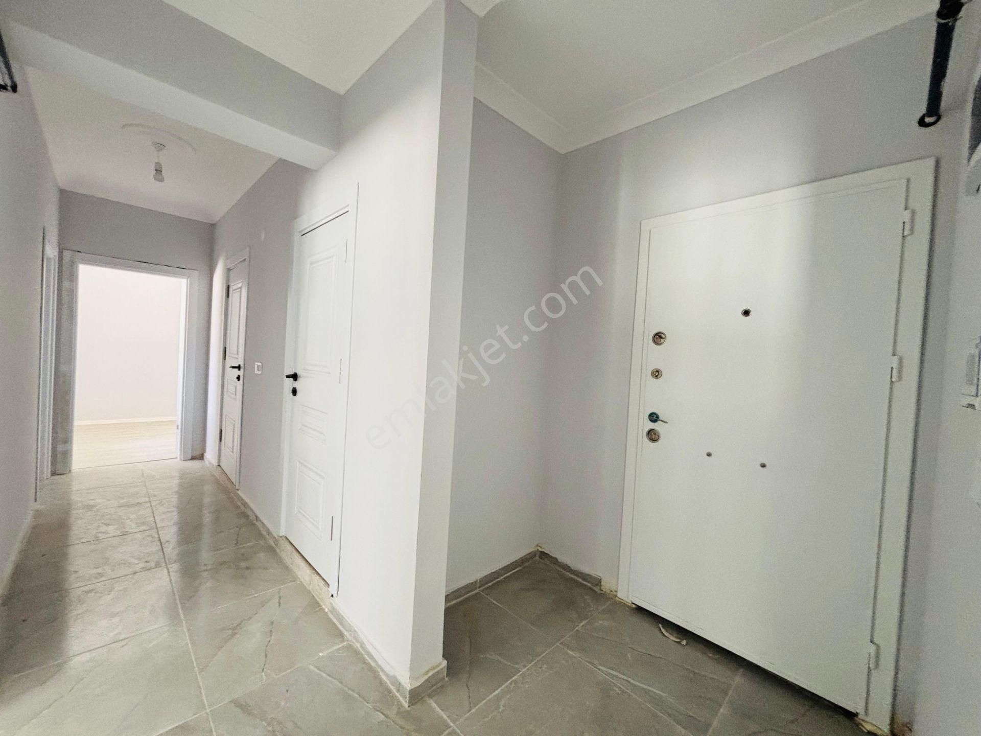 Güven'den İstasyonda Butik Sitede Kap. Otoparklı Fırsat 2+1daire - Görsel 13