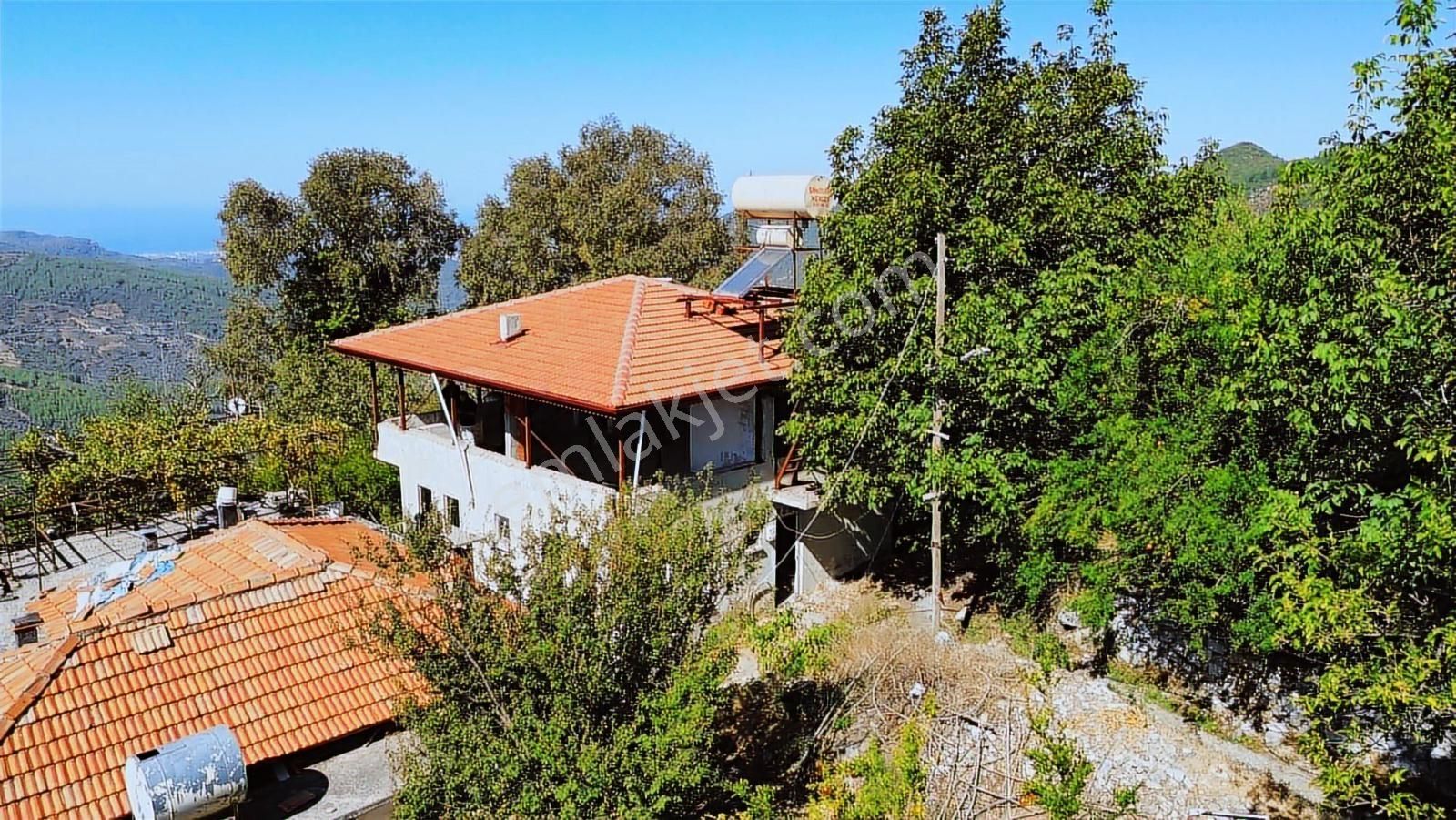 Emlakparktan Mahmutseydıde Manzaralı 425m2 Tarla Ve Ikı Kat Ev - Görsel 9