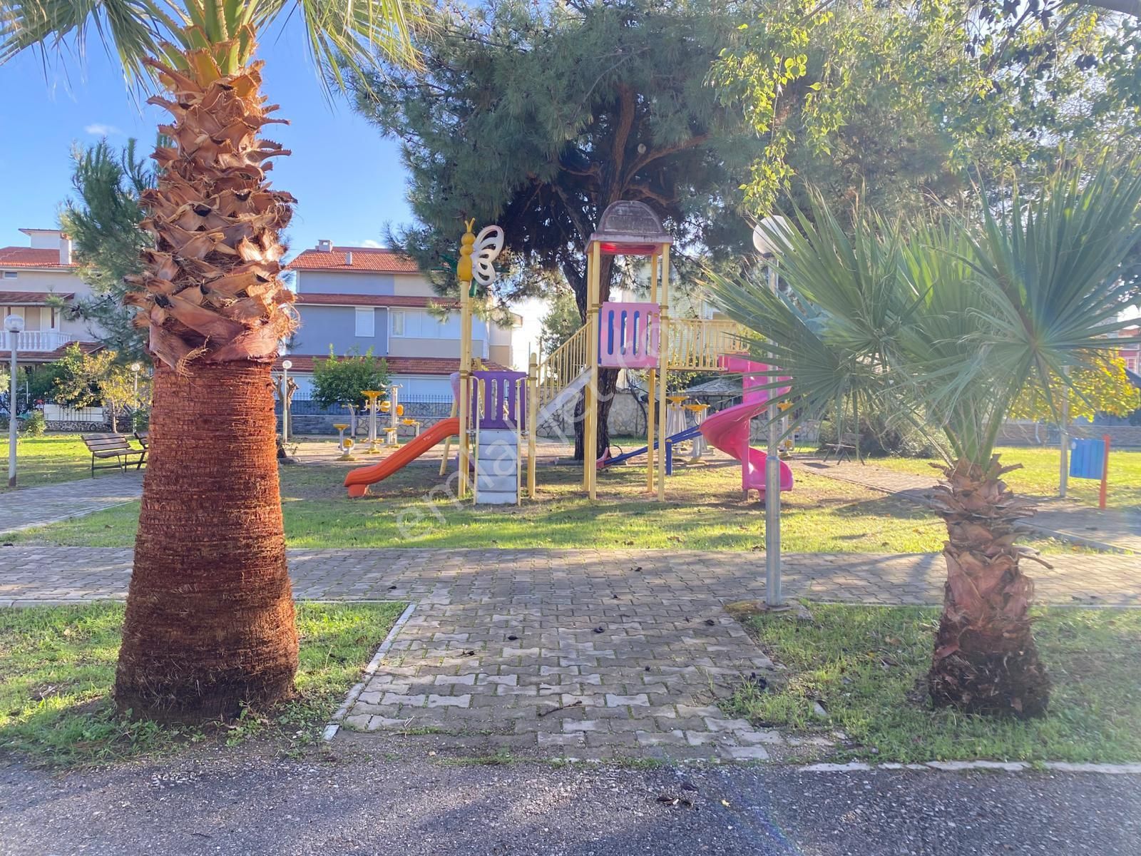 Seferihisar Ürkmez Merkez De Satılık 1+1 Yazlık Daire - Görsel 2