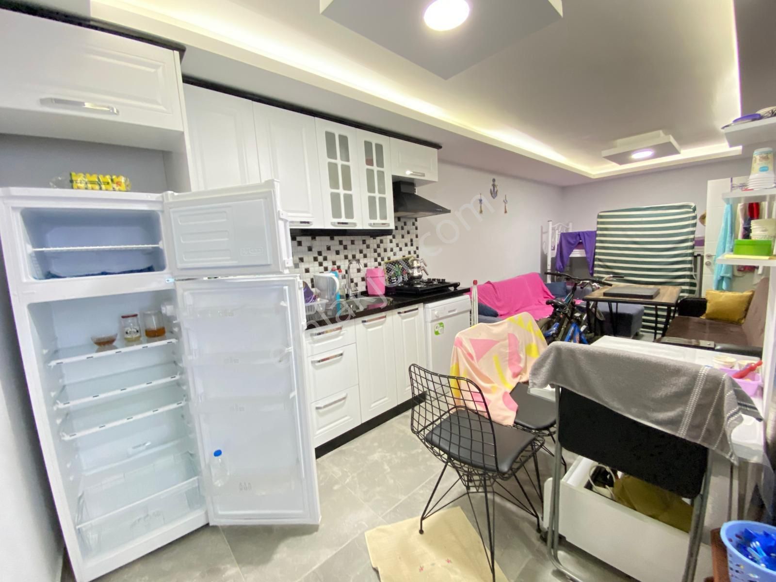 Seferihisar Ürkmez Merkez De Satılık 1+1 Yazlık Daire - Görsel 6