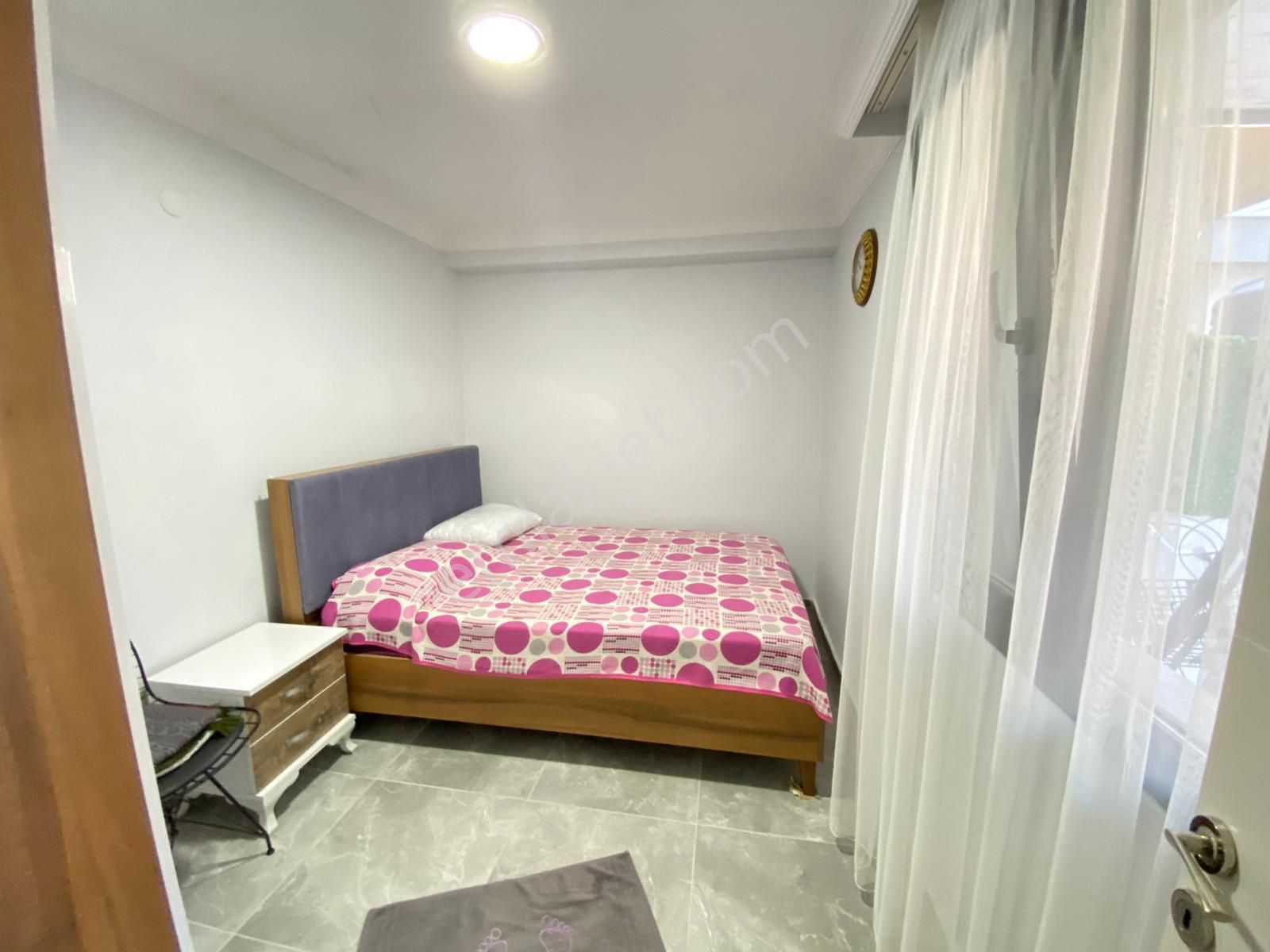 Seferihisar Ürkmez Merkez De Satılık 1+1 Yazlık Daire - Görsel 9