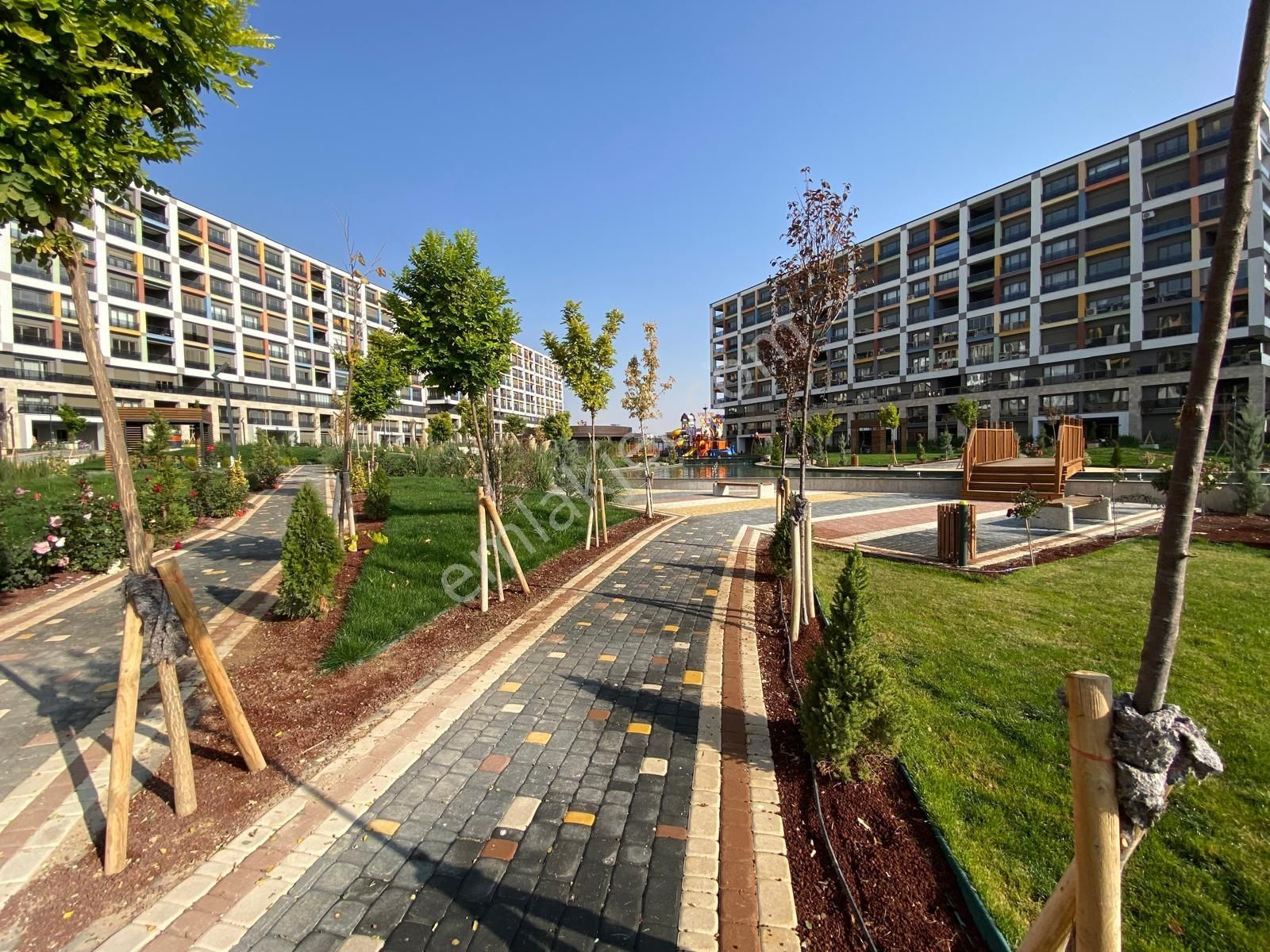 Beyhekim Mah. Arma Renk`te Sosyal Olanak Zengini 4+1 Yaşam Alanı - Görsel 31