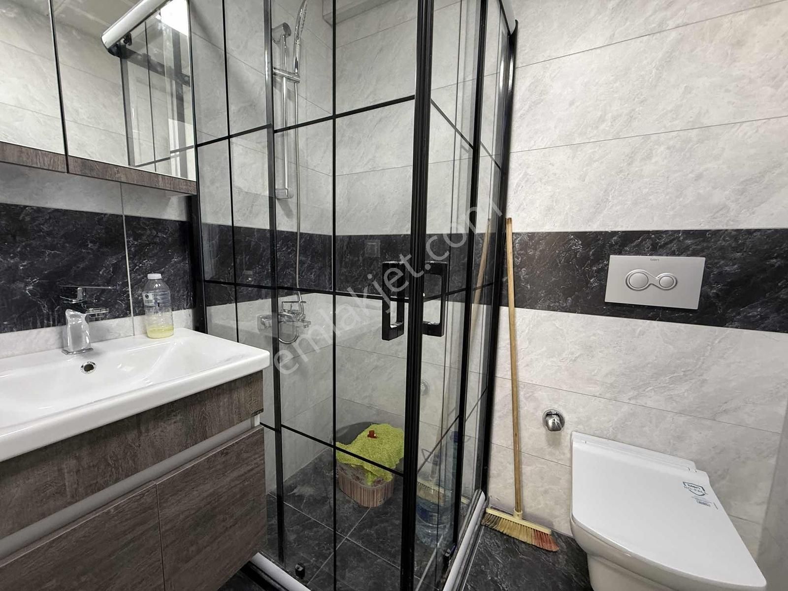 Alaçatı'dan Ara Katta/hemen Oturum/geniş Balkonlu Eşyalı 2+1 - Görsel 7