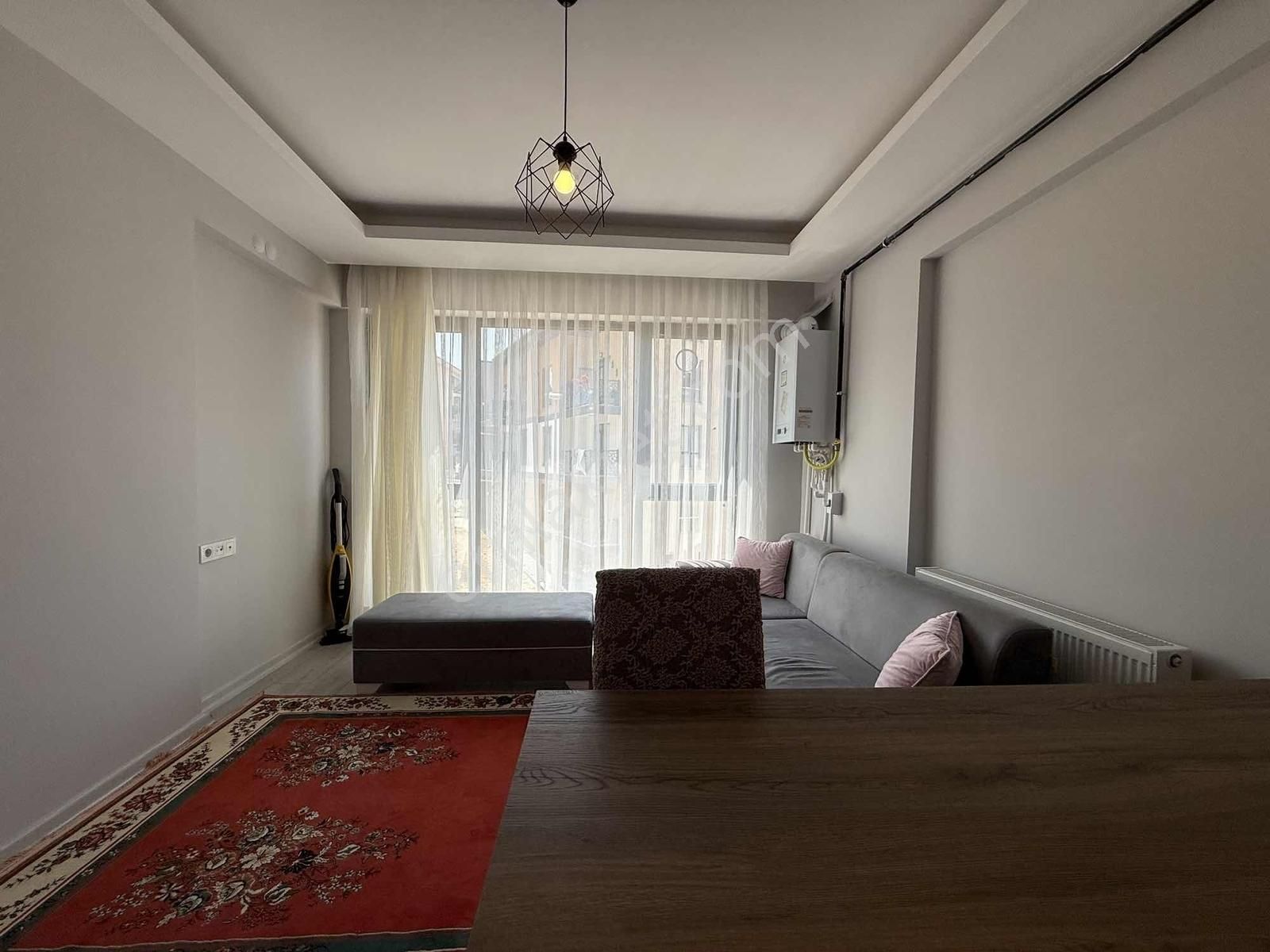 Alaçatı'dan Ara Katta/hemen Oturum/geniş Balkonlu Eşyalı 2+1 - Görsel 11