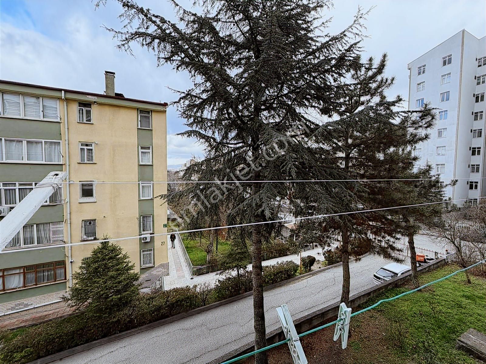 Koç Gayrimenkul'den 2+1 1. Katta Masrasfız Kiralık Daire - Görsel 6