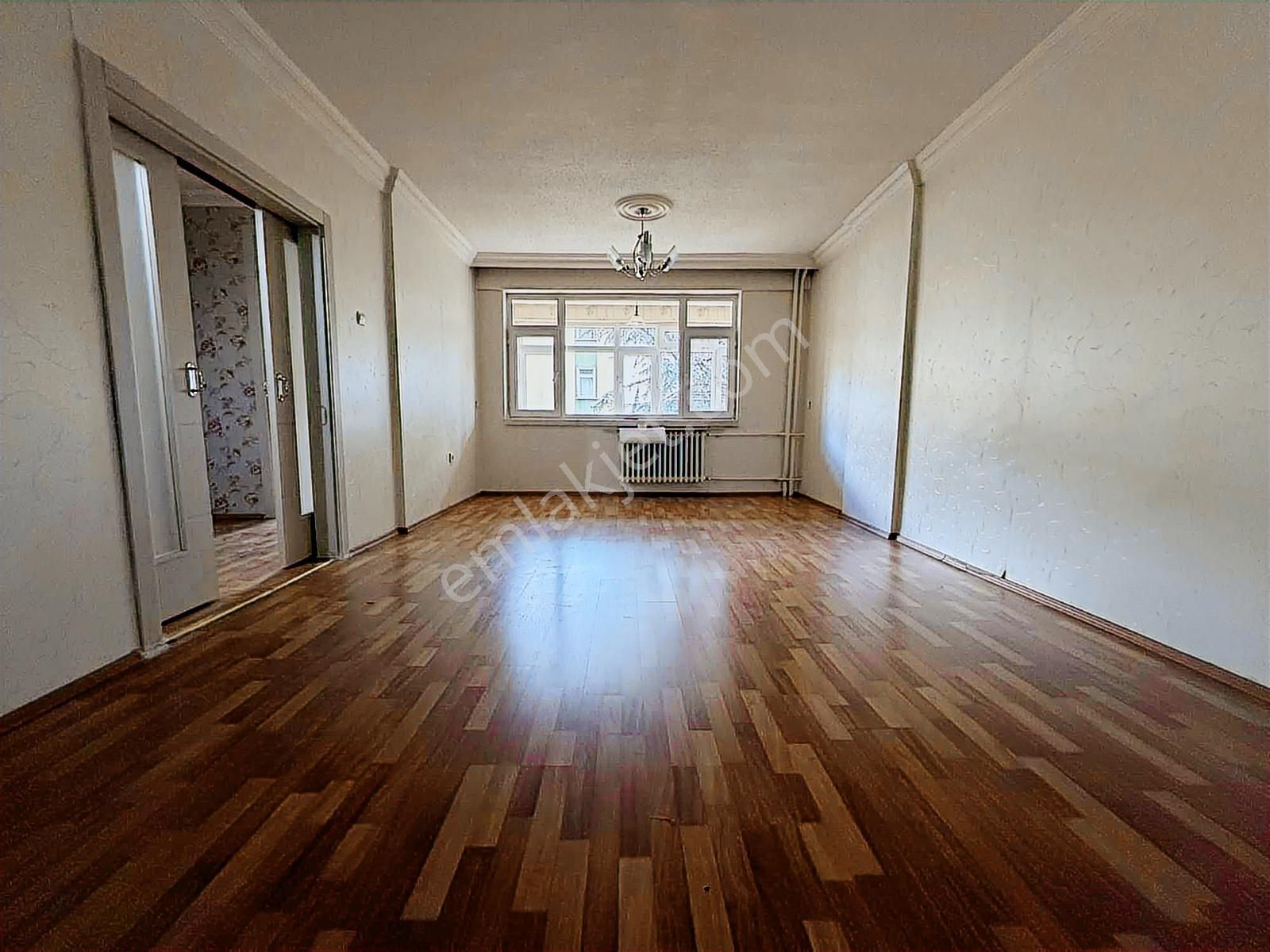 Koç Gayrimenkul'den 2+1 1. Katta Masrasfız Kiralık Daire - Görsel 14