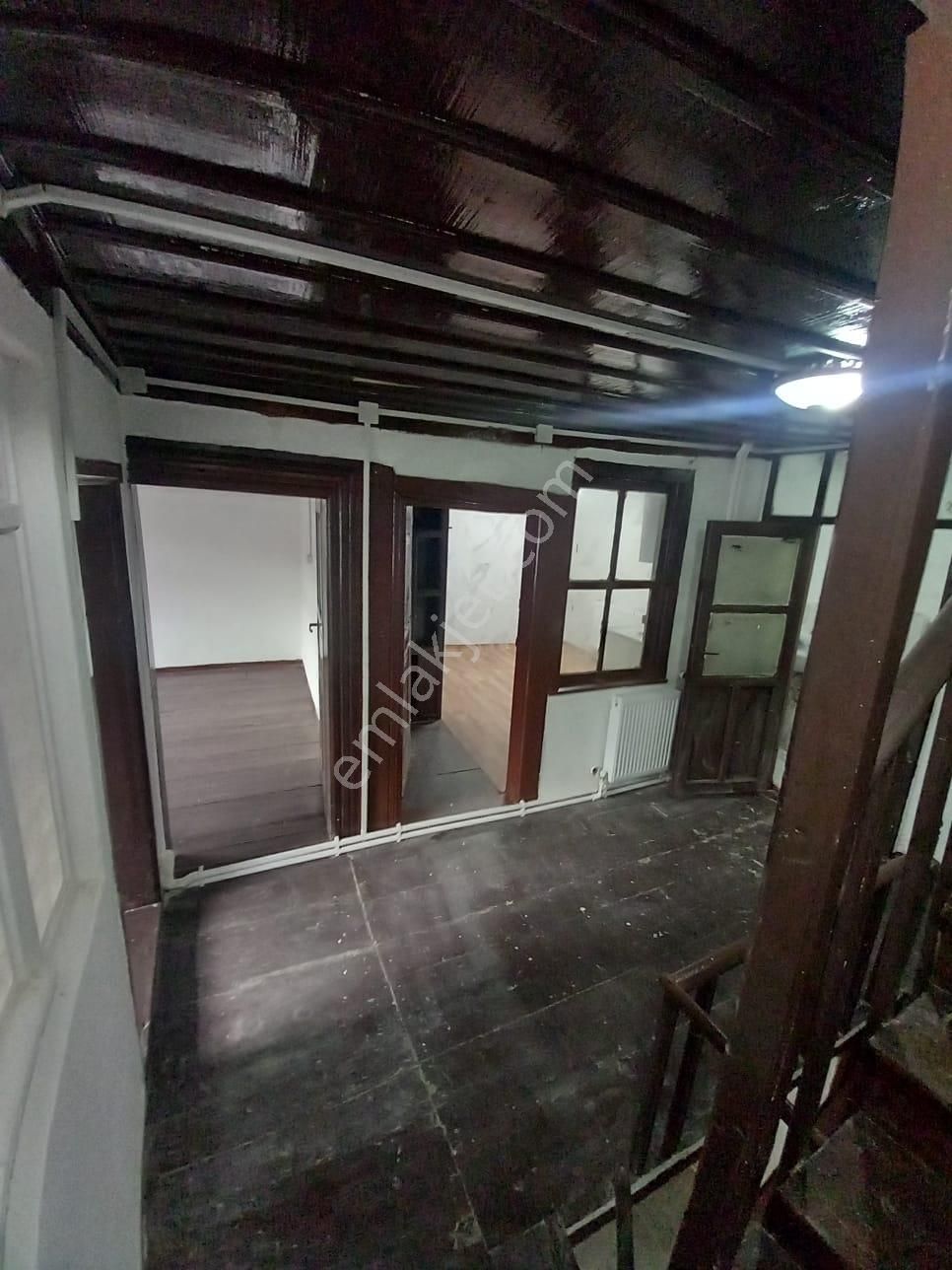 Bizim Emlaktan Kefelide Bakımlı Doğalgazlı Müstakil - Görsel 10