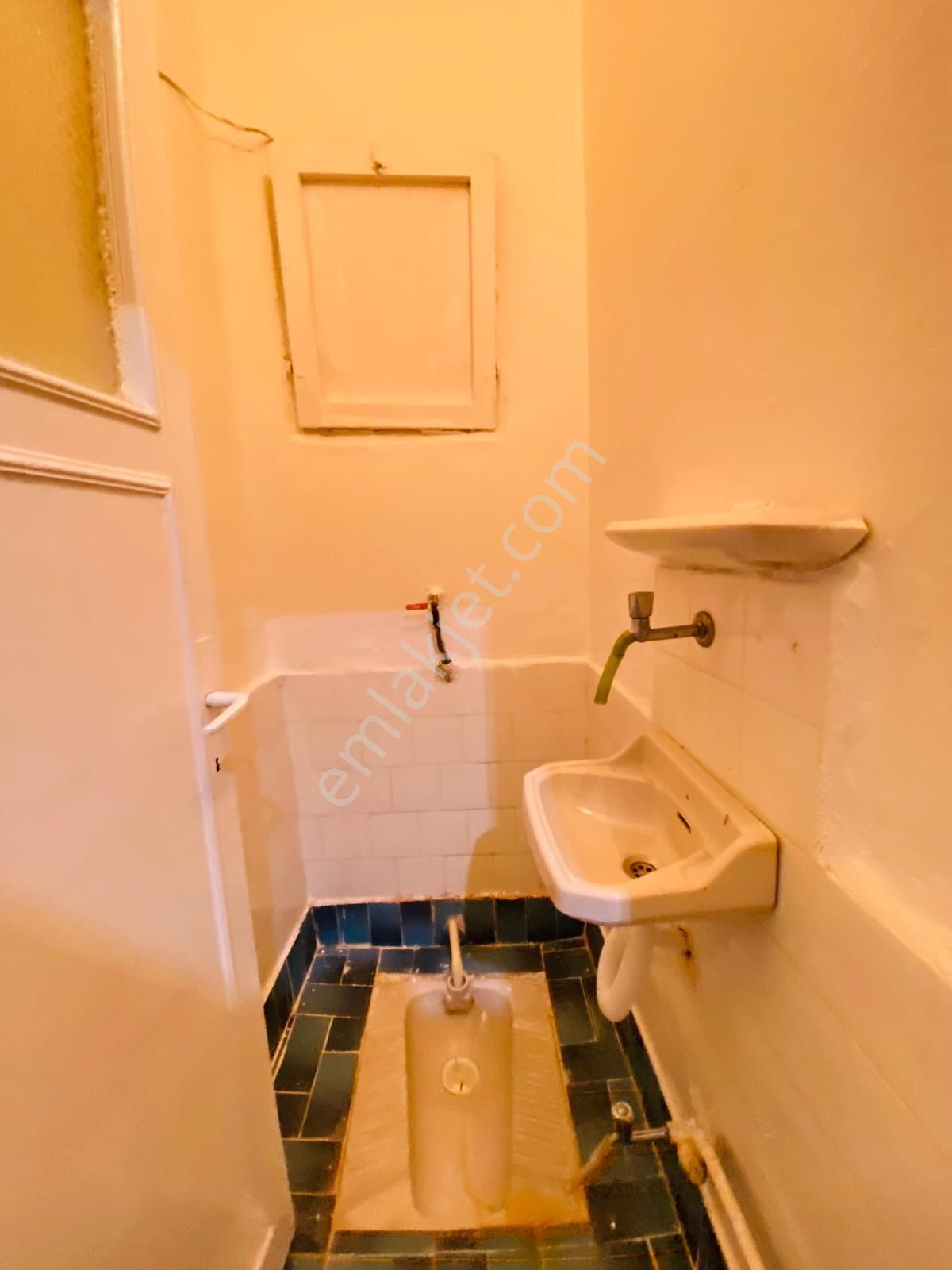 Ertuğrulgazi'de Cemal Gürsel Cad. Yakını Giriş Katta Satılık 2+1 Daire !!! - Görsel 21