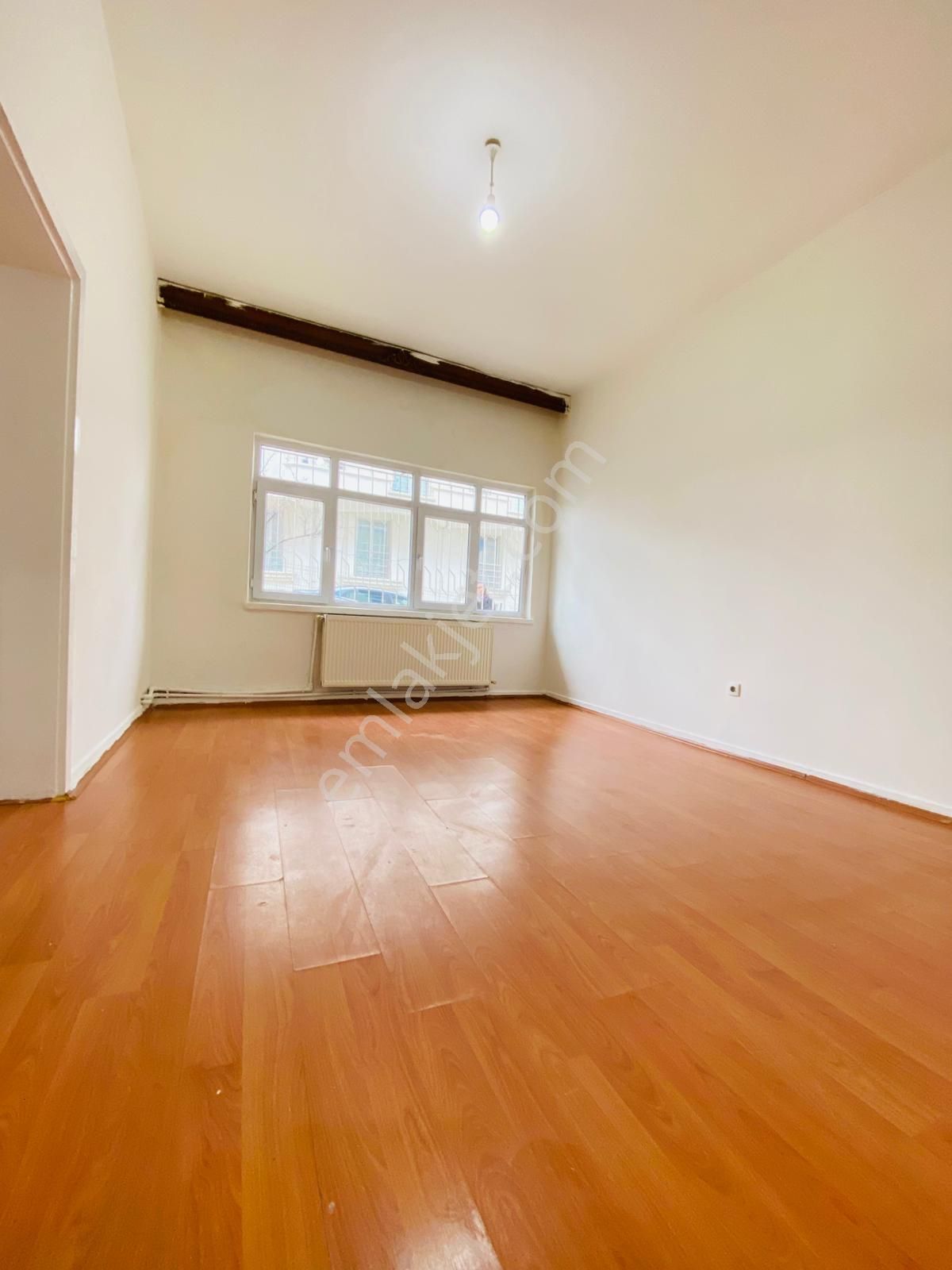 Ertuğrulgazi'de Cemal Gürsel Cad. Yakını Giriş Katta Satılık 2+1 Daire !!! - Görsel 2