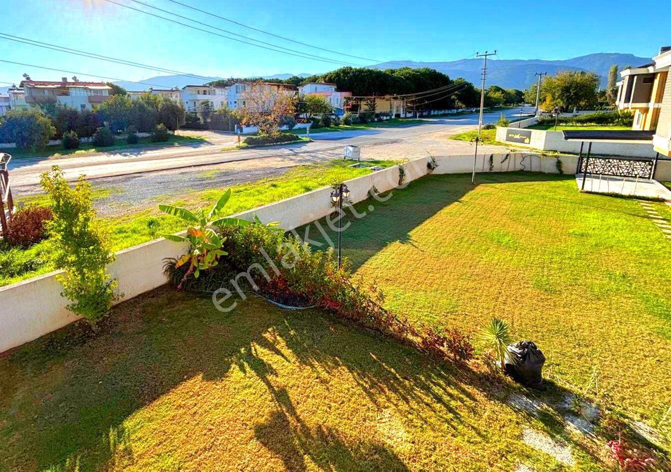 Kuşadasında Plaja Yakın Havuzlu Sitede Köşe Konumlu Tek Müstakil Sıfır Villa - Görsel 33