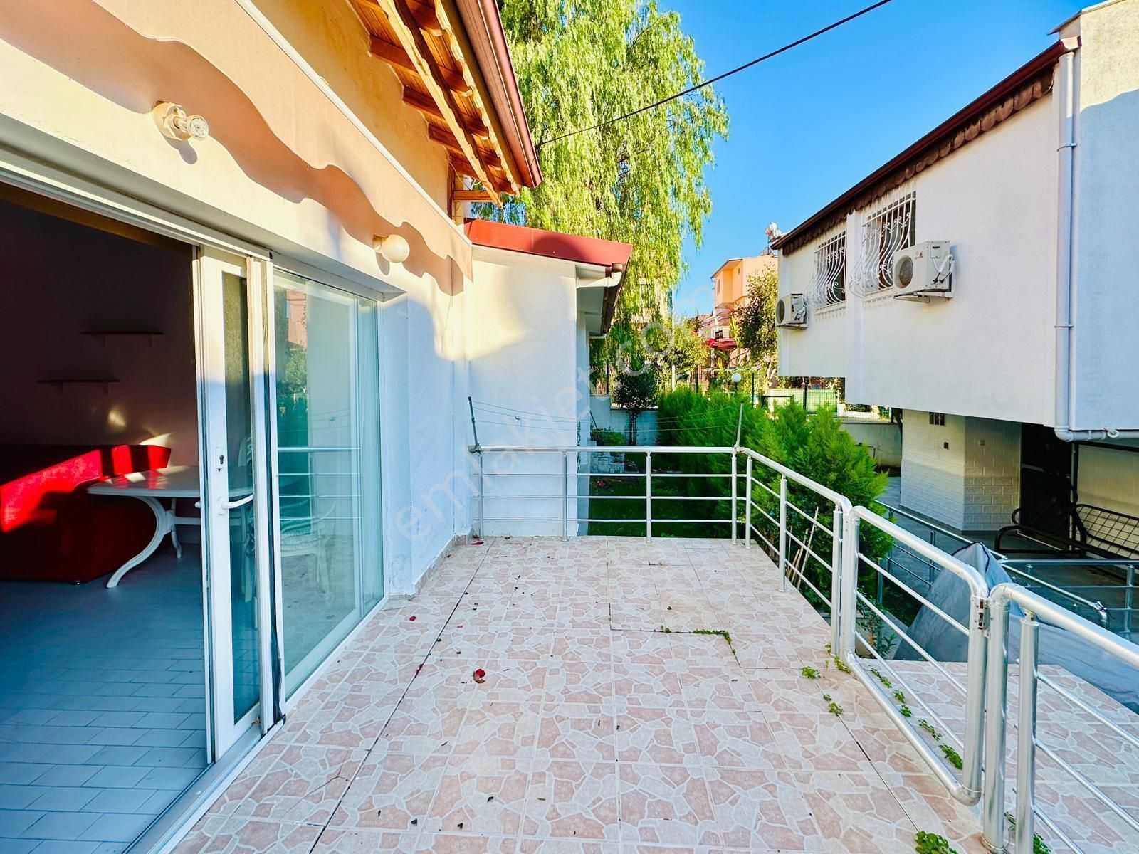 Kadınlar Denizinde Plaja Yakın Havuzlu Yazlık - Görsel 5