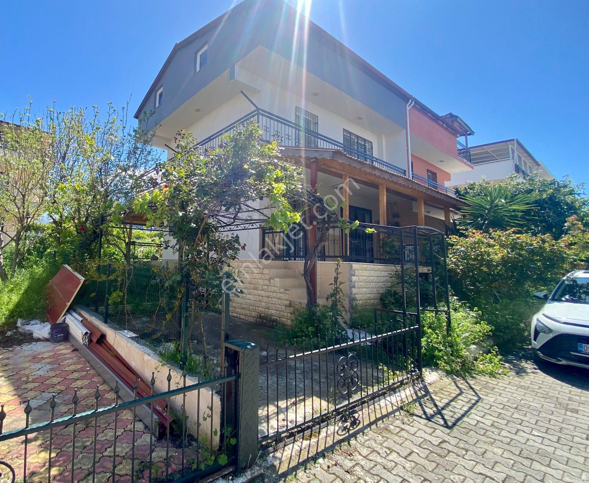 Nazilli Pazarı Bölgesinde Bahçeli 4+1 Yazlık - Görsel 17