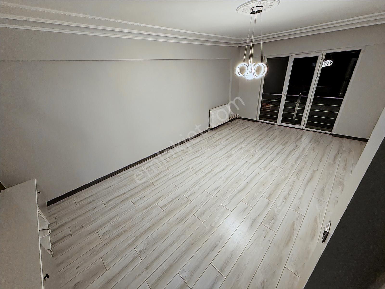 Tandoğan Mah'de Merkezi Konumda 3+1 Full Yapılı Ara Kat Daire - Görsel 28