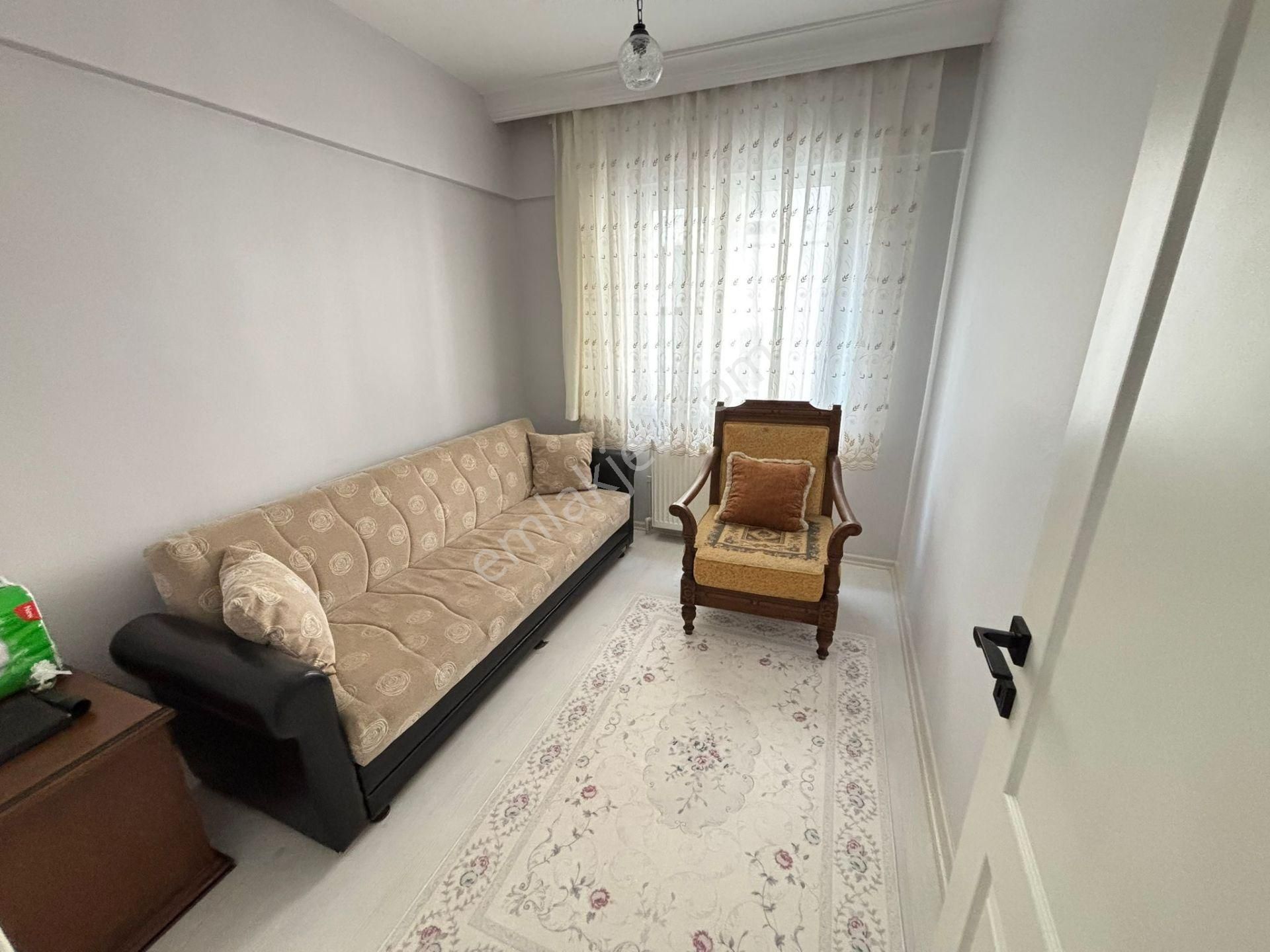 Kutlu'da Mutlu Cad. Üzrinde Katta 3+1 Satılık Daire !!! - Görsel 6