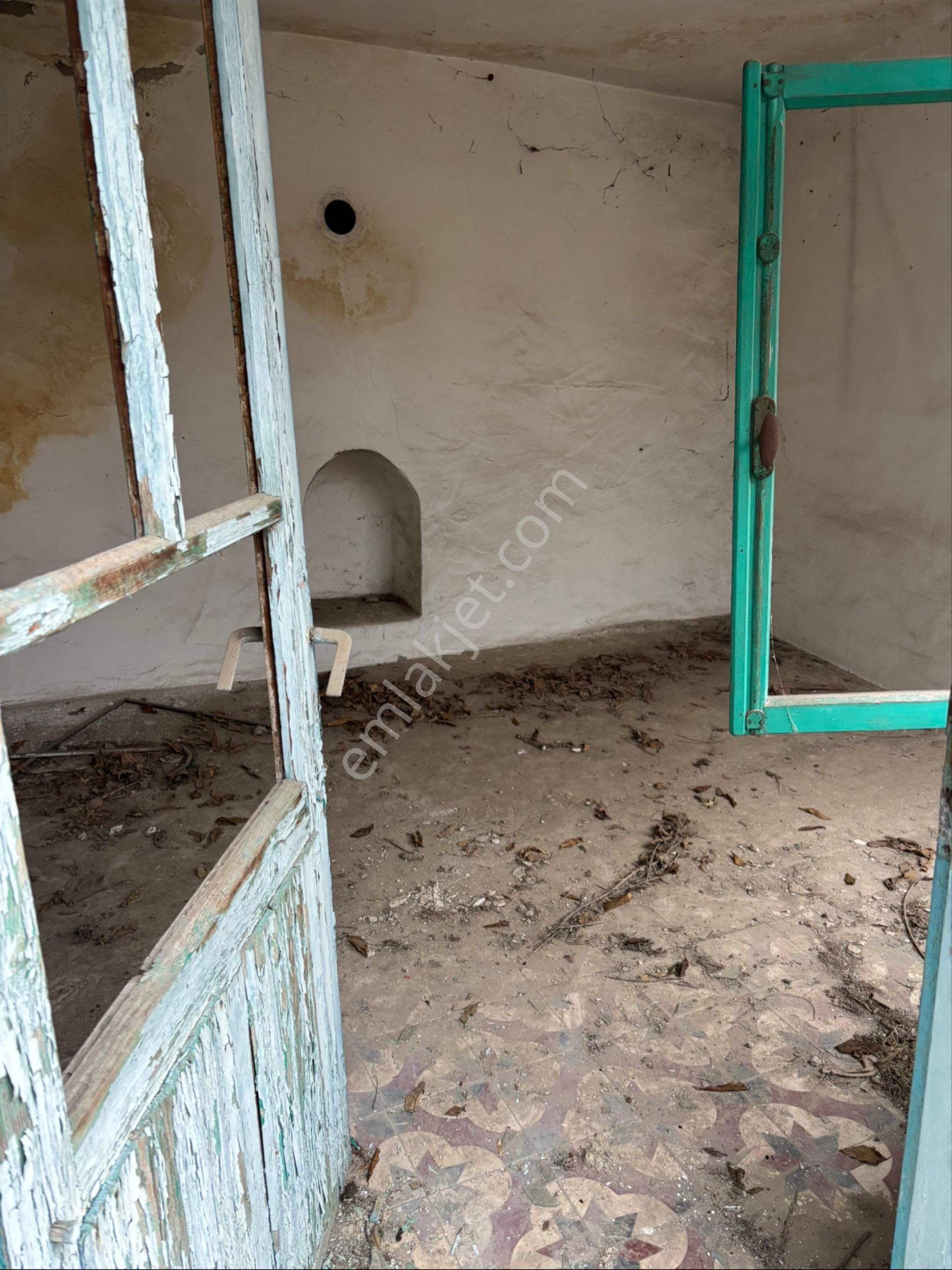 Bergama-atmaca Mahallesinde, Satılık Müstakil Ev