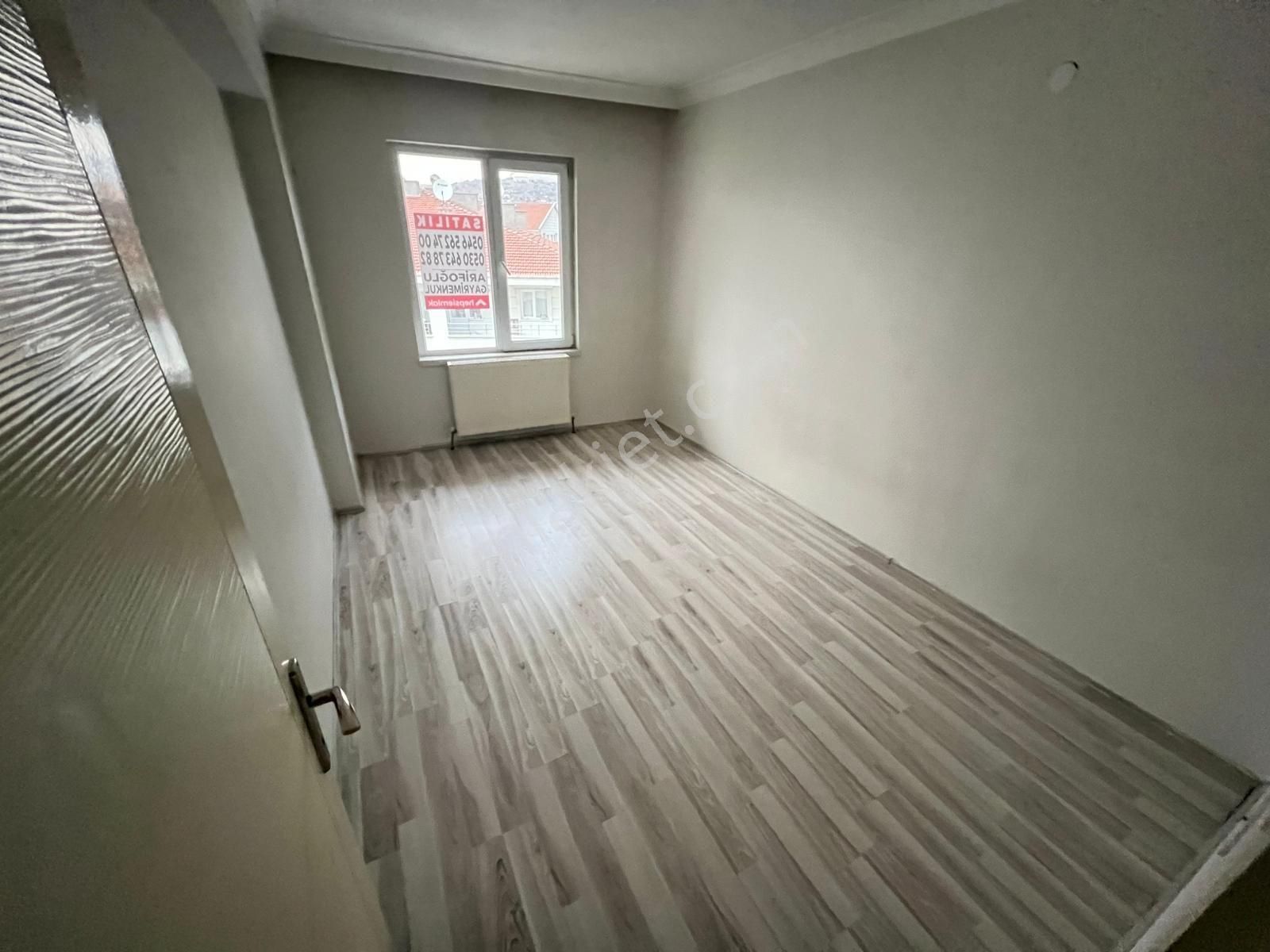 Özdemir Emlak,tan Yeşilbayır ,da Hastaneye Yürüme Mesafesi 3+1 Daire - Görsel 3