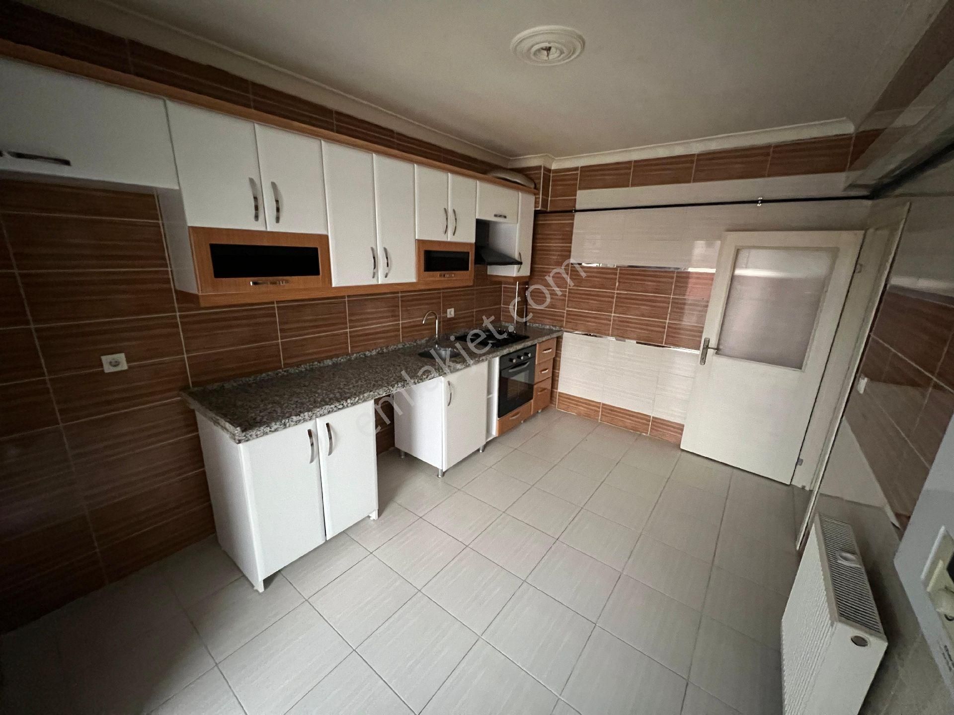 Özdemir Emlak,tan Yeşilbayır ,da Hastaneye Yürüme Mesafesi 3+1 Daire - Görsel 8