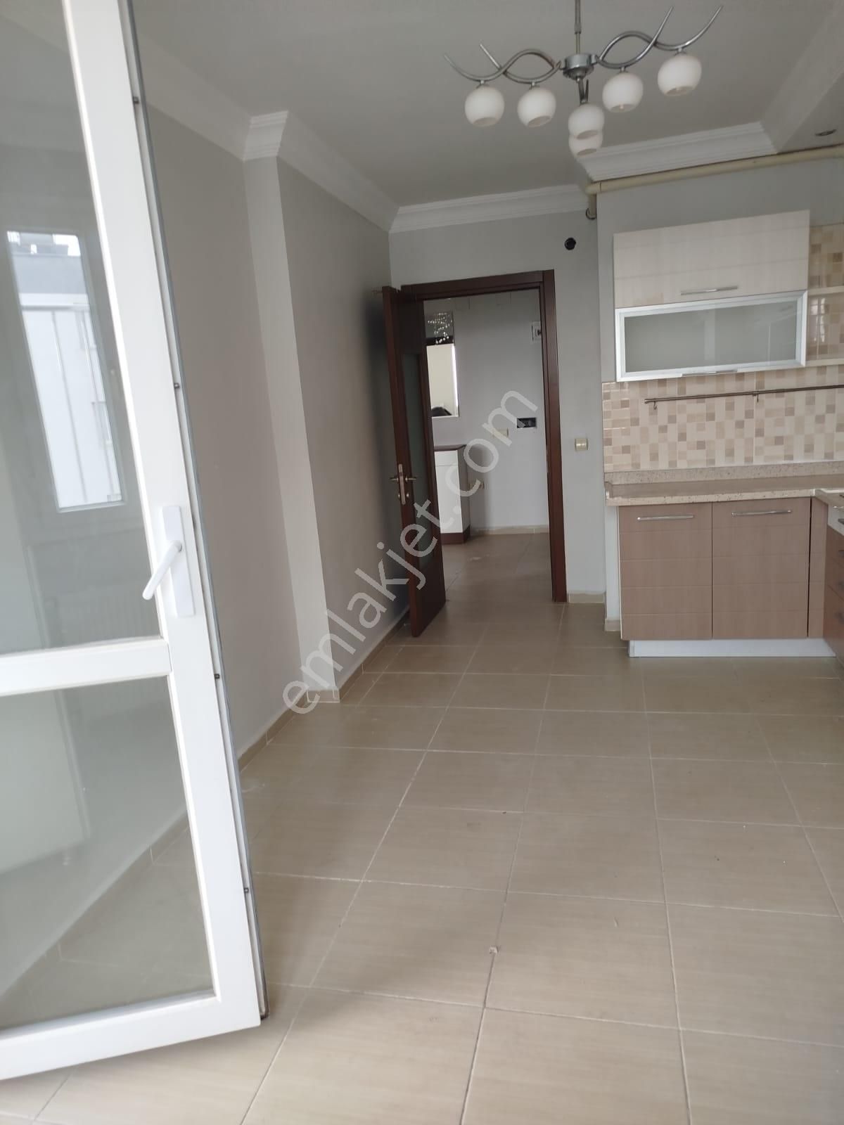 Sahibinden Metroya Sıfır 3+1 Kiralık Daire - Görsel 13